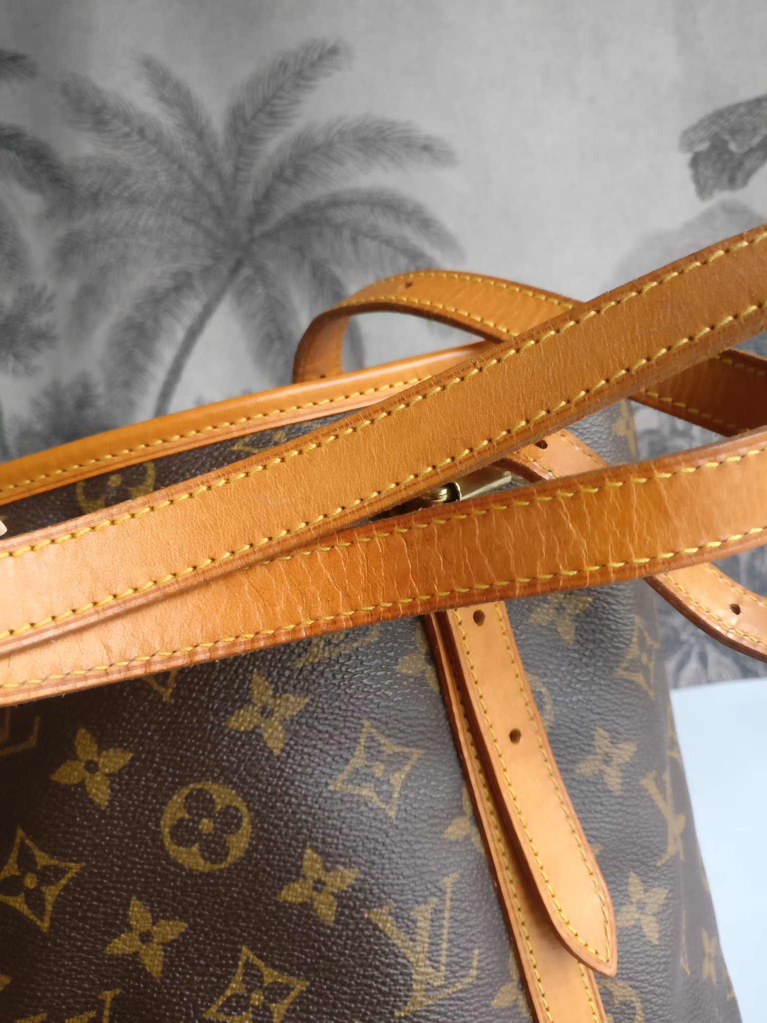Louis Vuitton Bucket GM