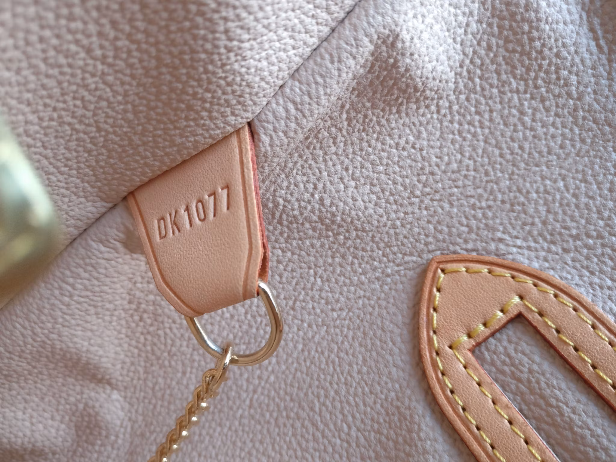 Louis Vuitton Bucket GM