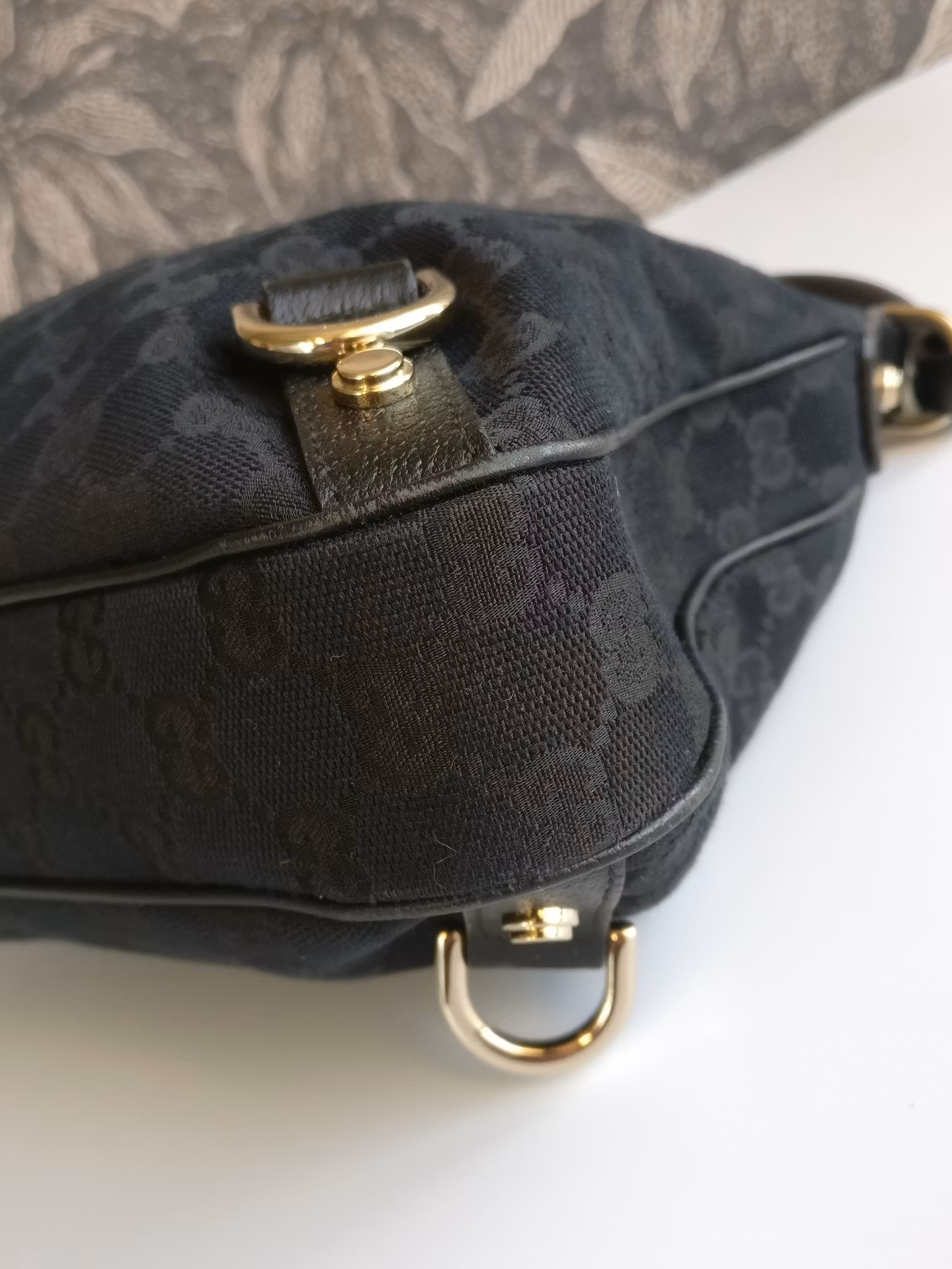 Gucci GG Abbey Shoulder bag