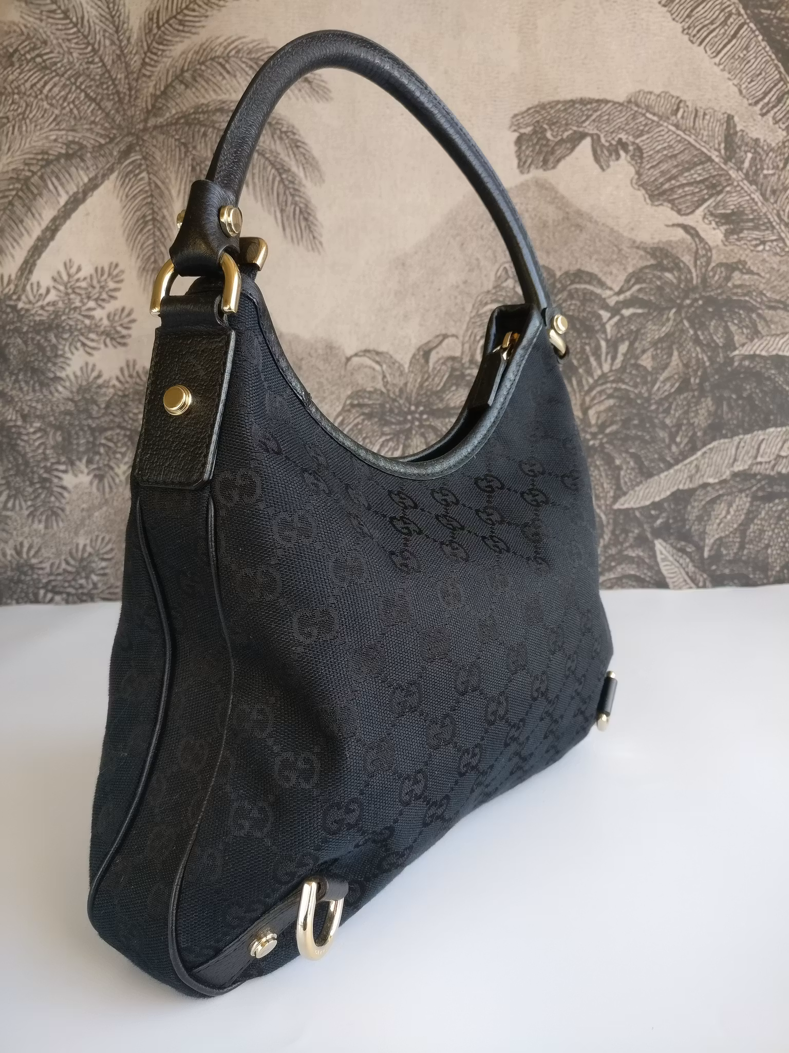 Gucci GG Abbey Shoulder bag