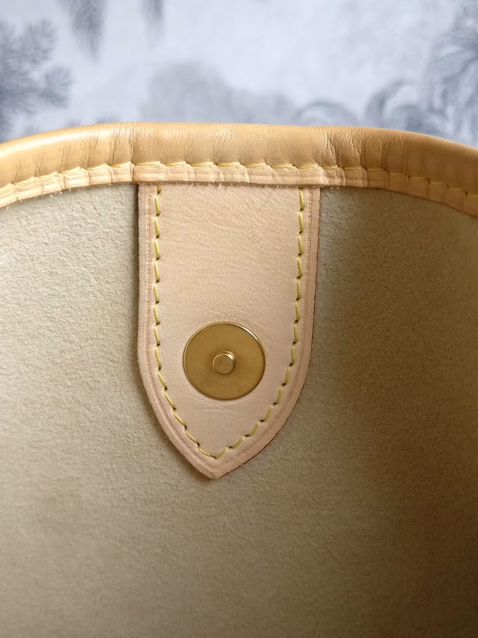 Louis Vuitton Galliera PM