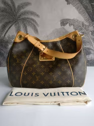 Louis Vuitton Galliera PM