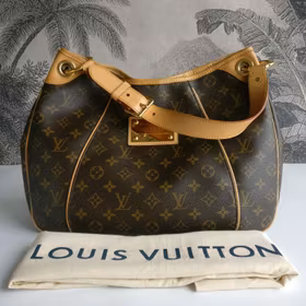 Louis Vuitton Galliera PM