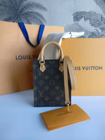 Louis Vuitton Petit Sac Plat