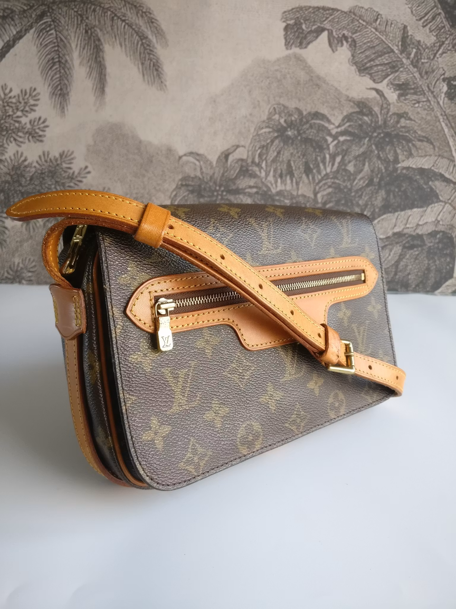 Louis Vuitton St Germain