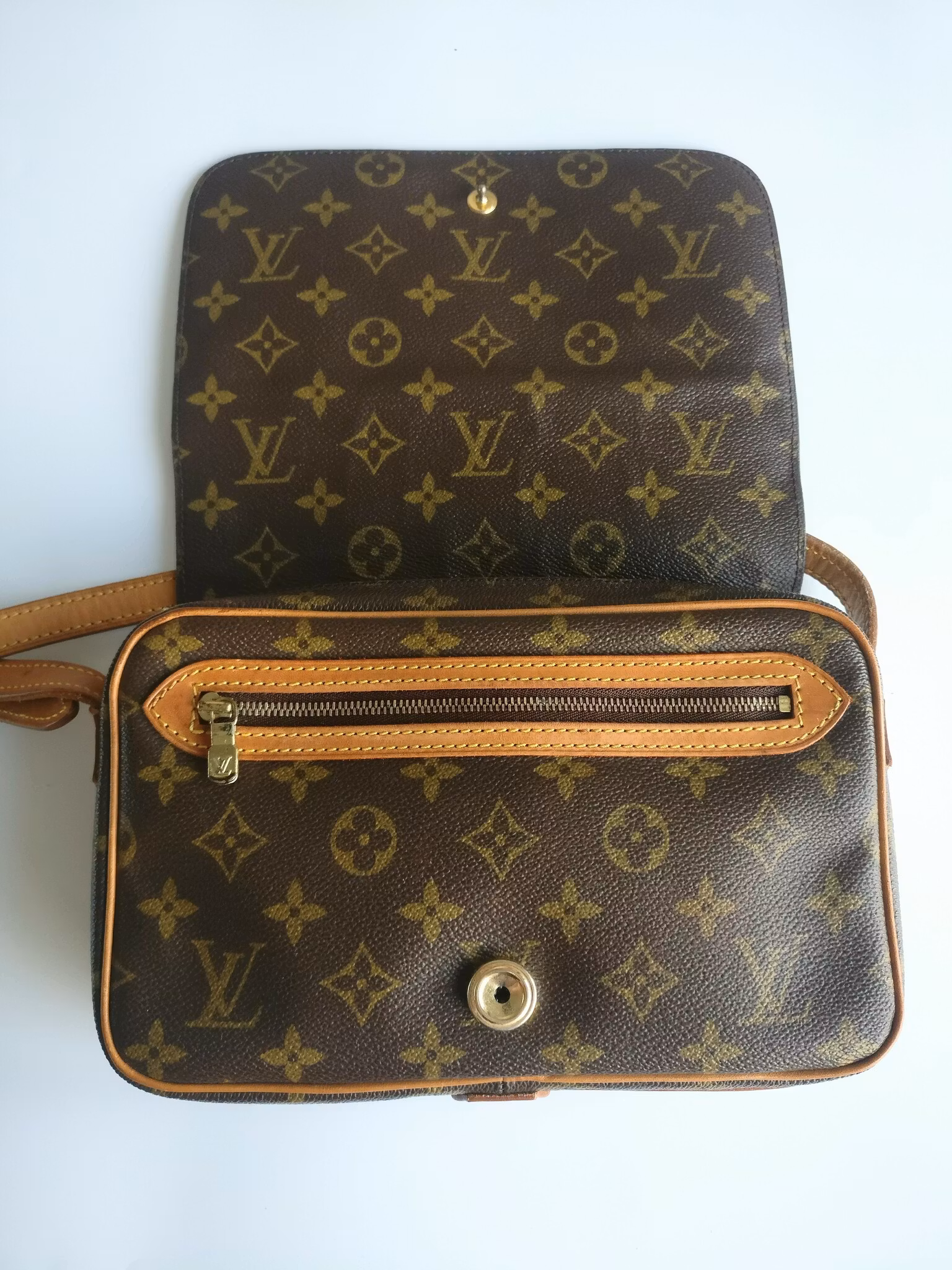 Louis Vuitton St Germain