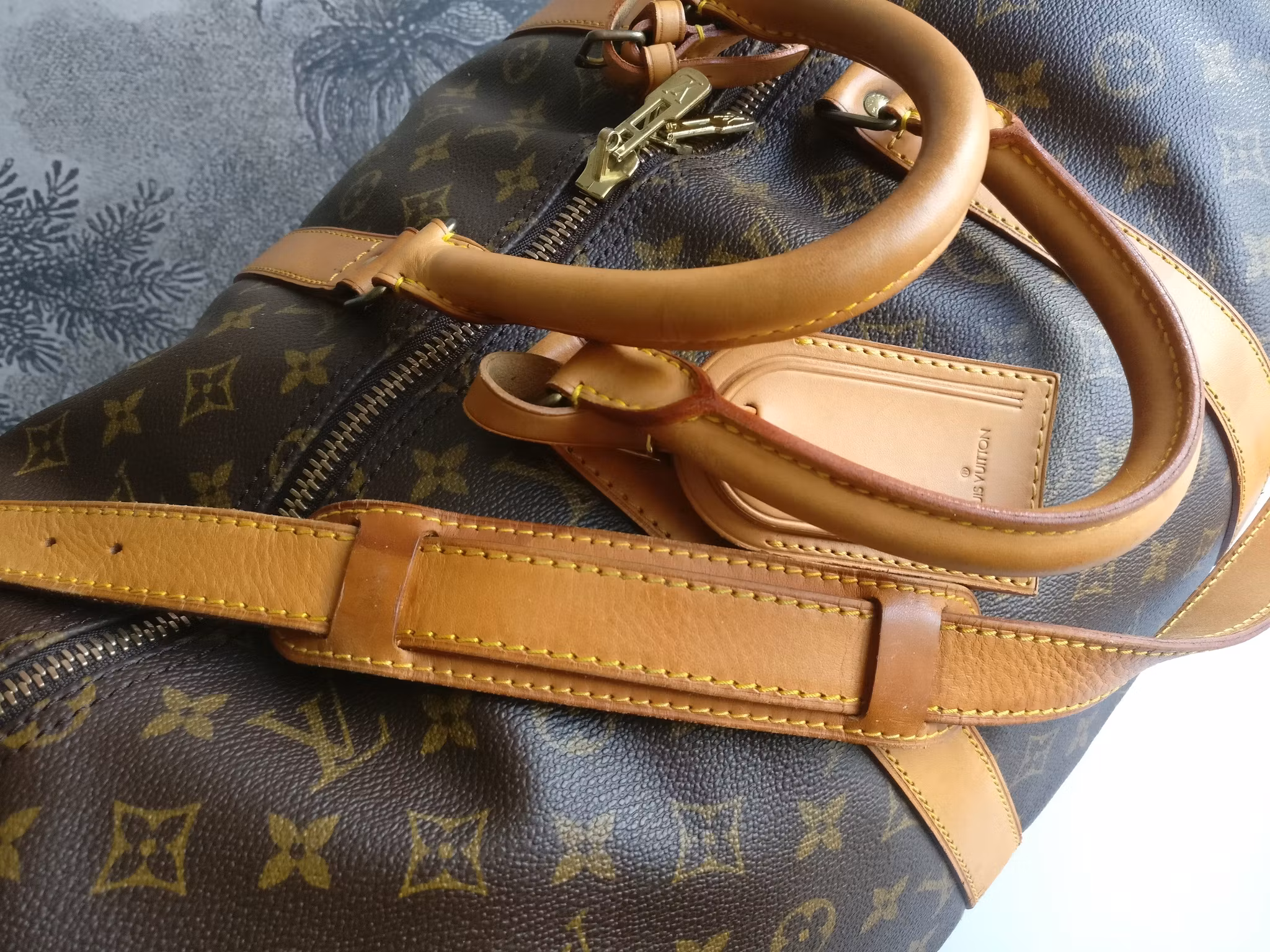 Louis Vuitton Keepall bandouliere 55