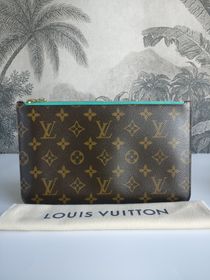 Neverfull pouch limited edition V summer collection