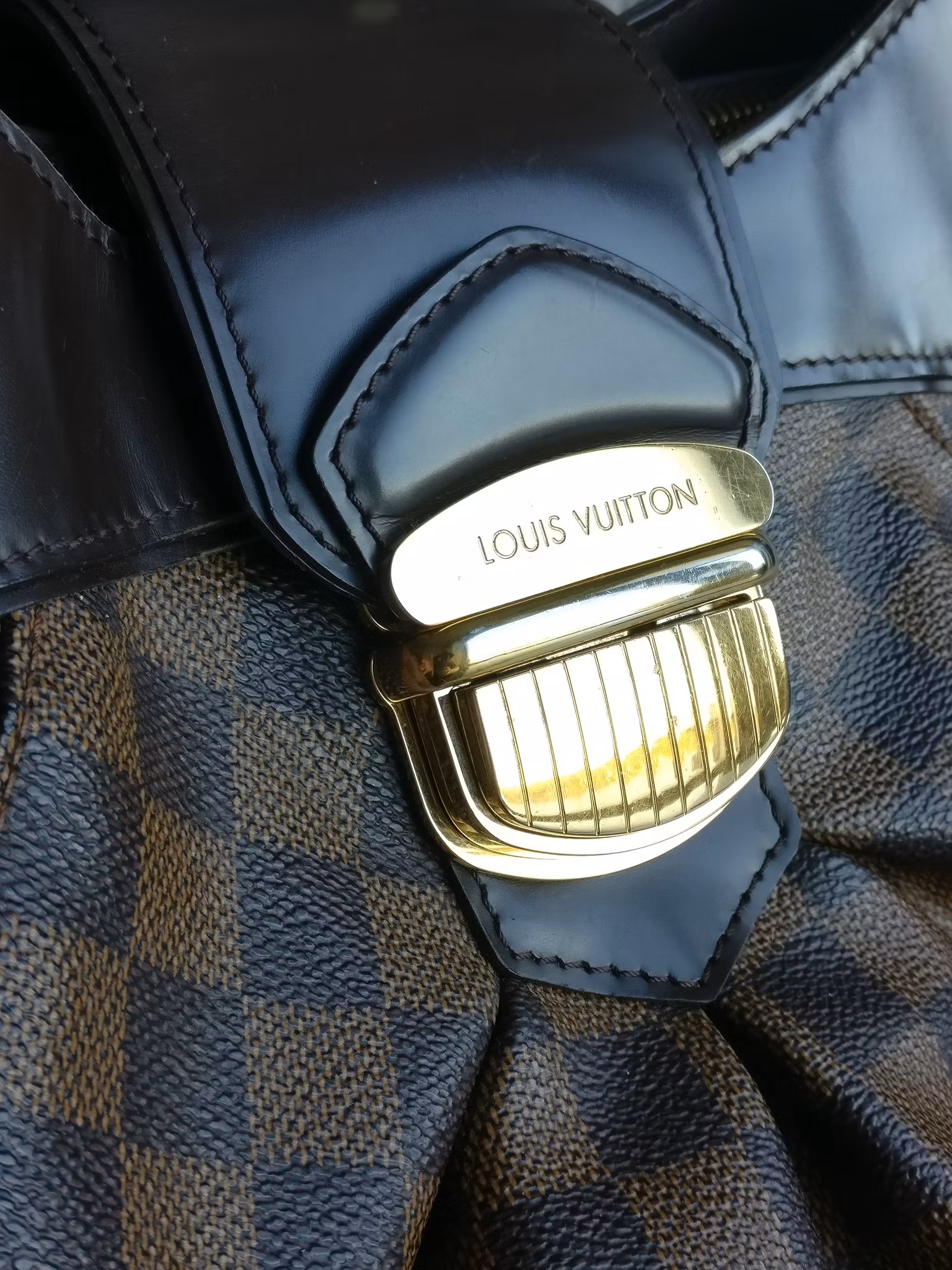 Louis Vuitton Sistina MM