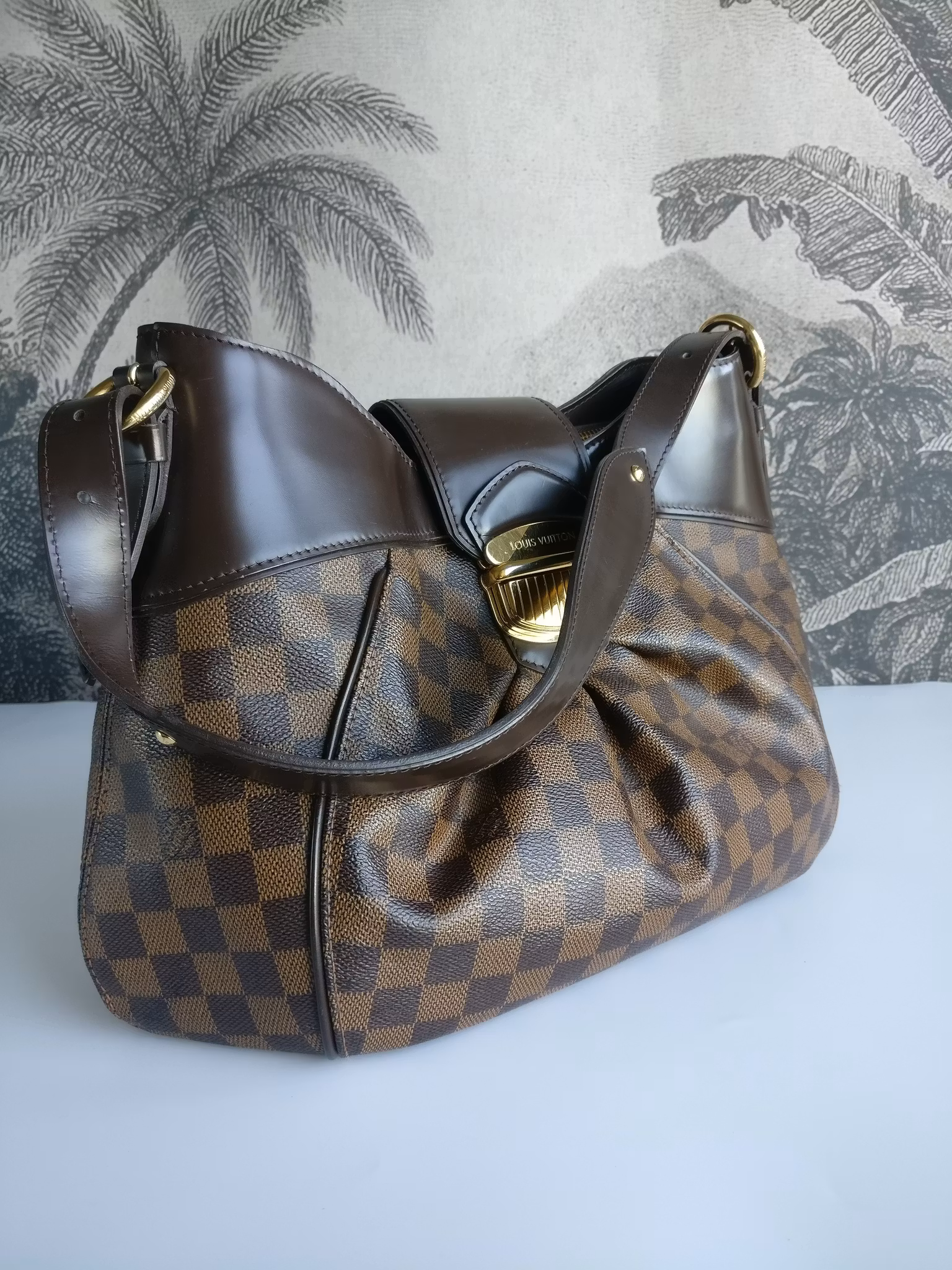 Louis Vuitton Sistina MM