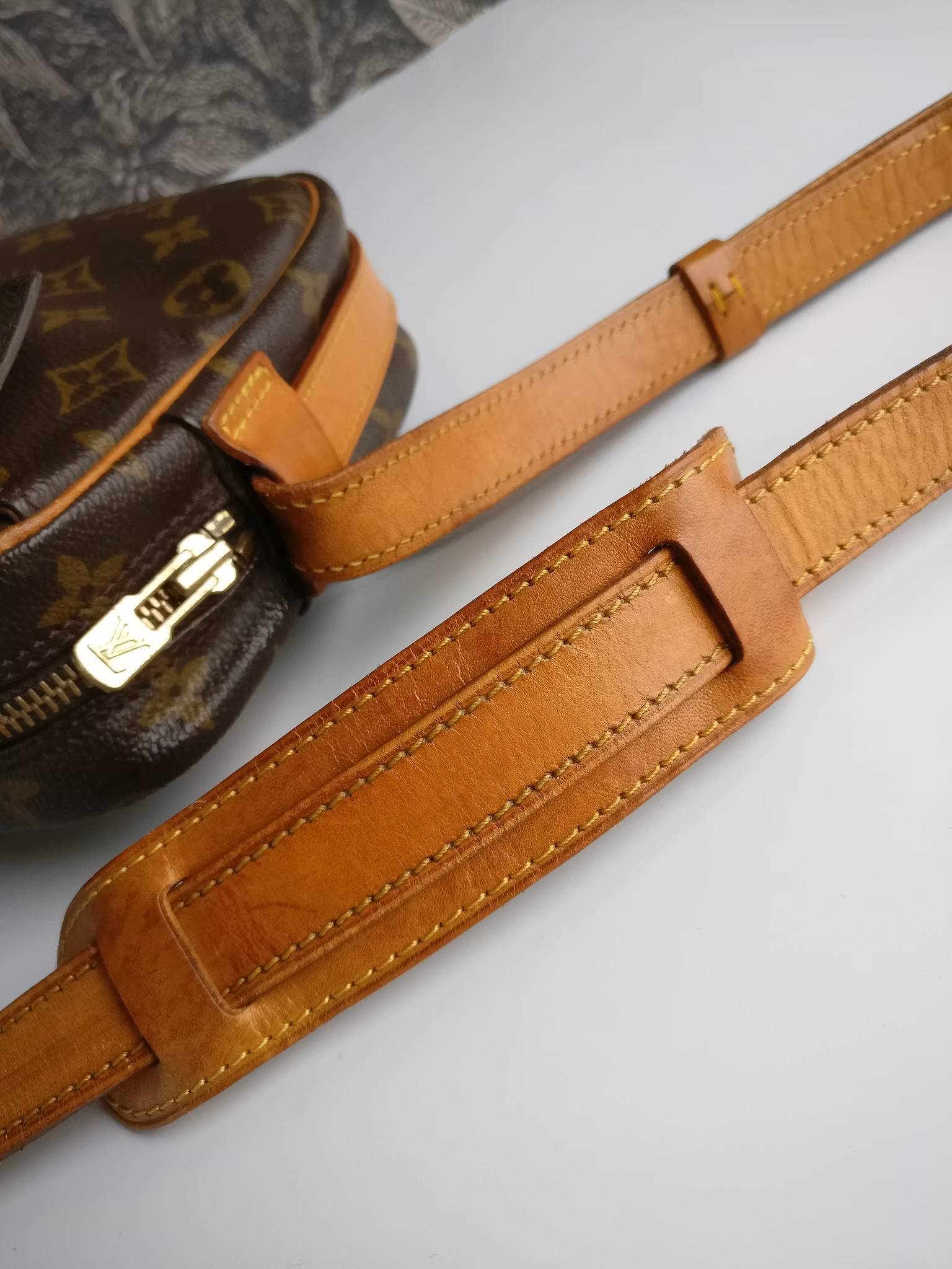 Louis Vuitton Jeune Fille GM