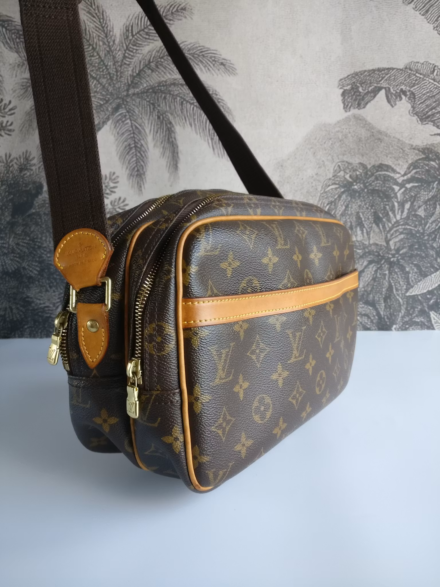 Louis Vuitton Reporter PM