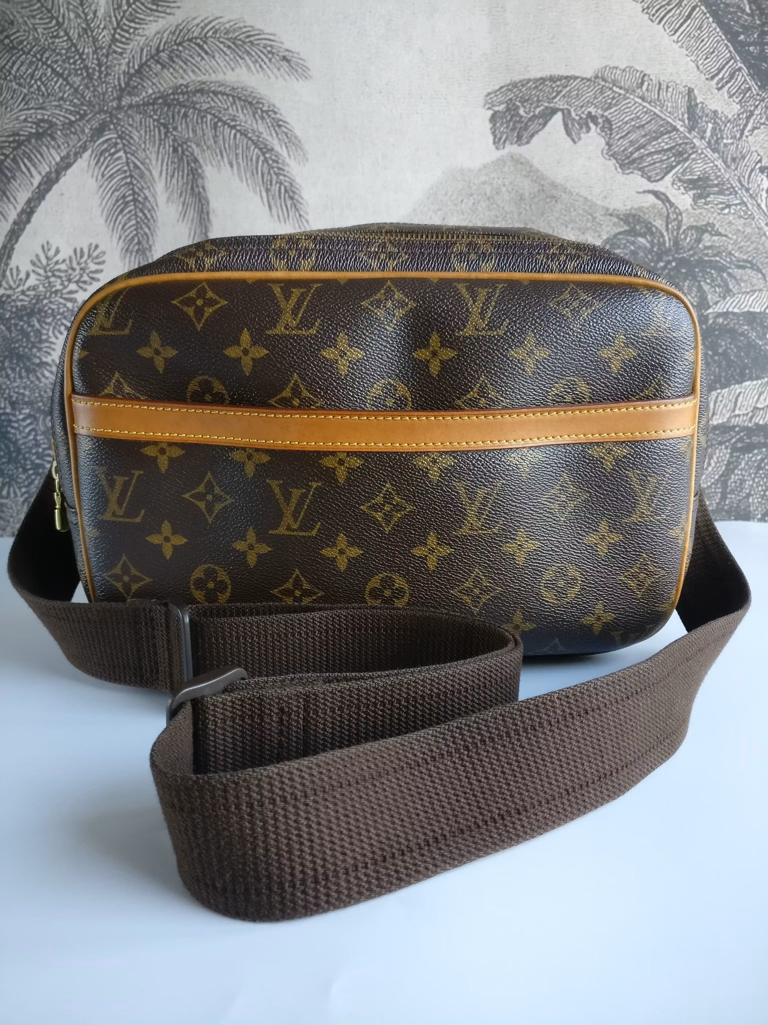 Louis Vuitton Reporter PM
