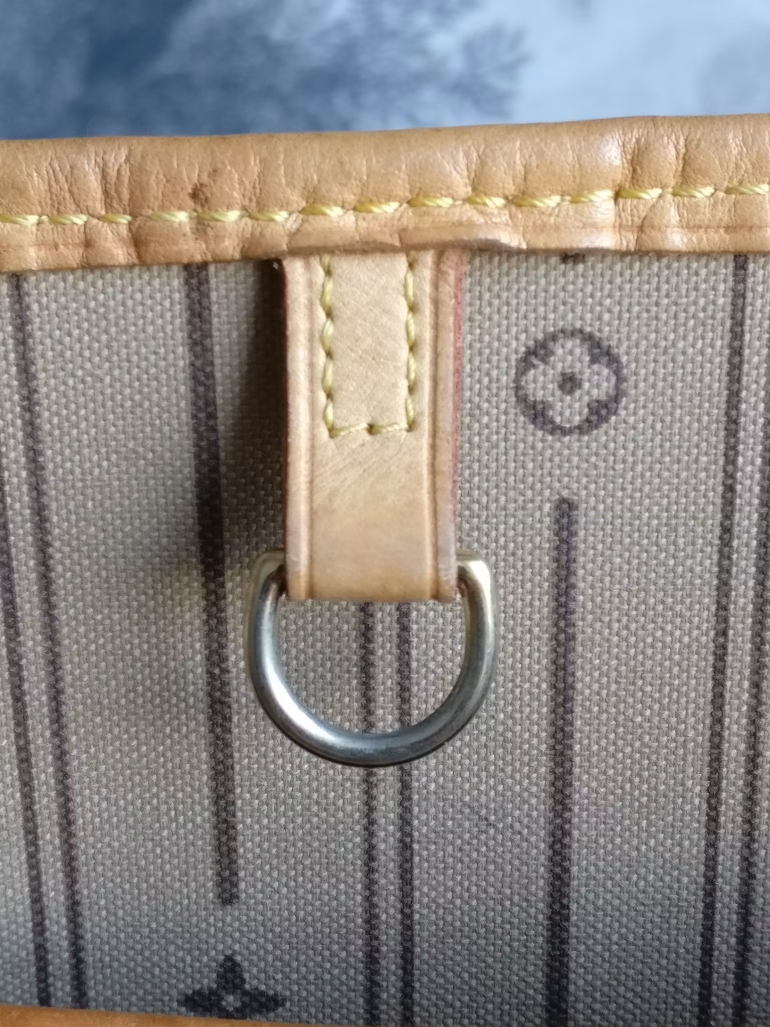 Louis Vuitton Neverfull MM