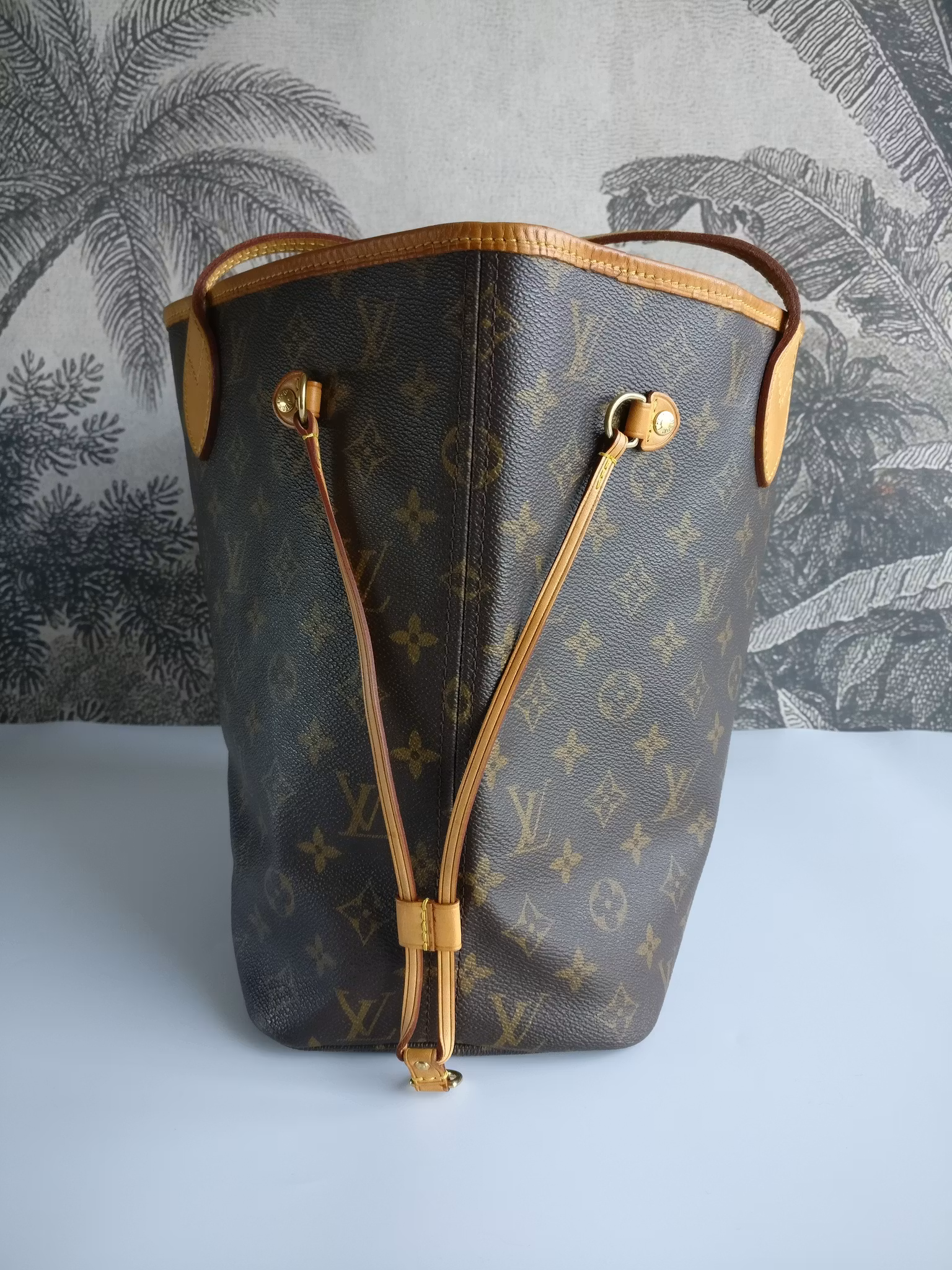 Louis Vuitton Neverfull MM