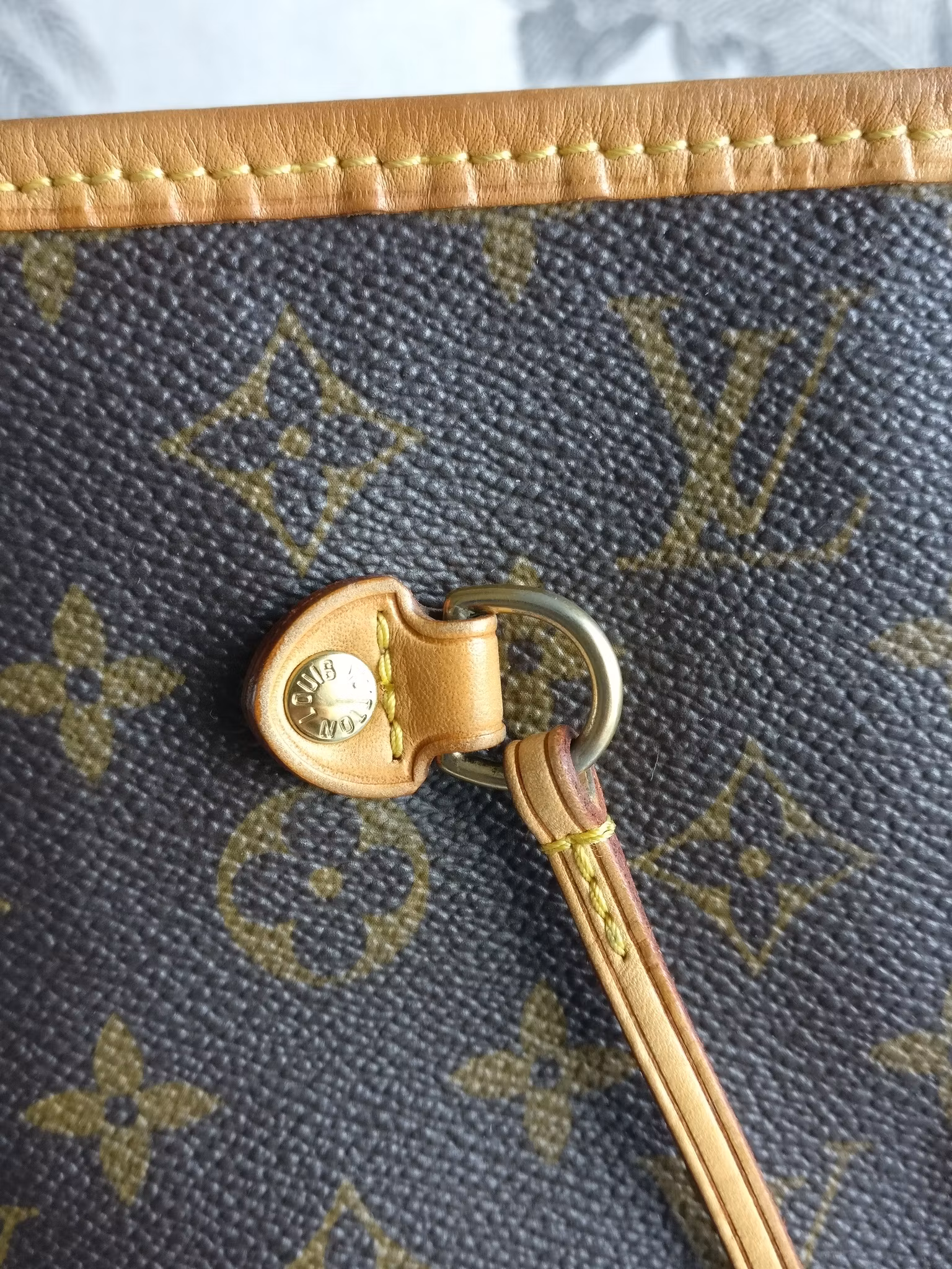 Louis Vuitton Neverfull MM