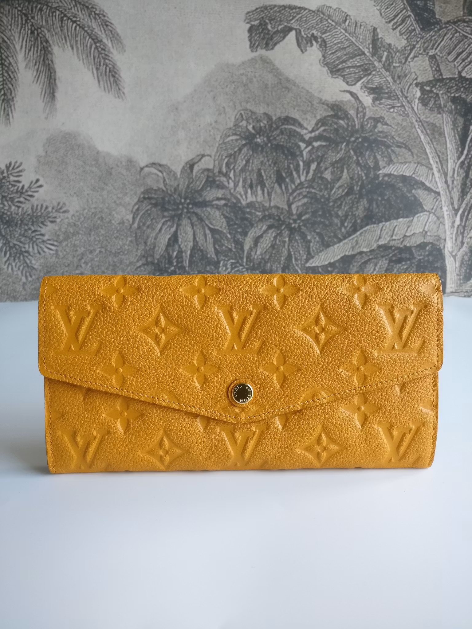 Louis Vuitton Empreinte Portefeuille Curieuse wallet