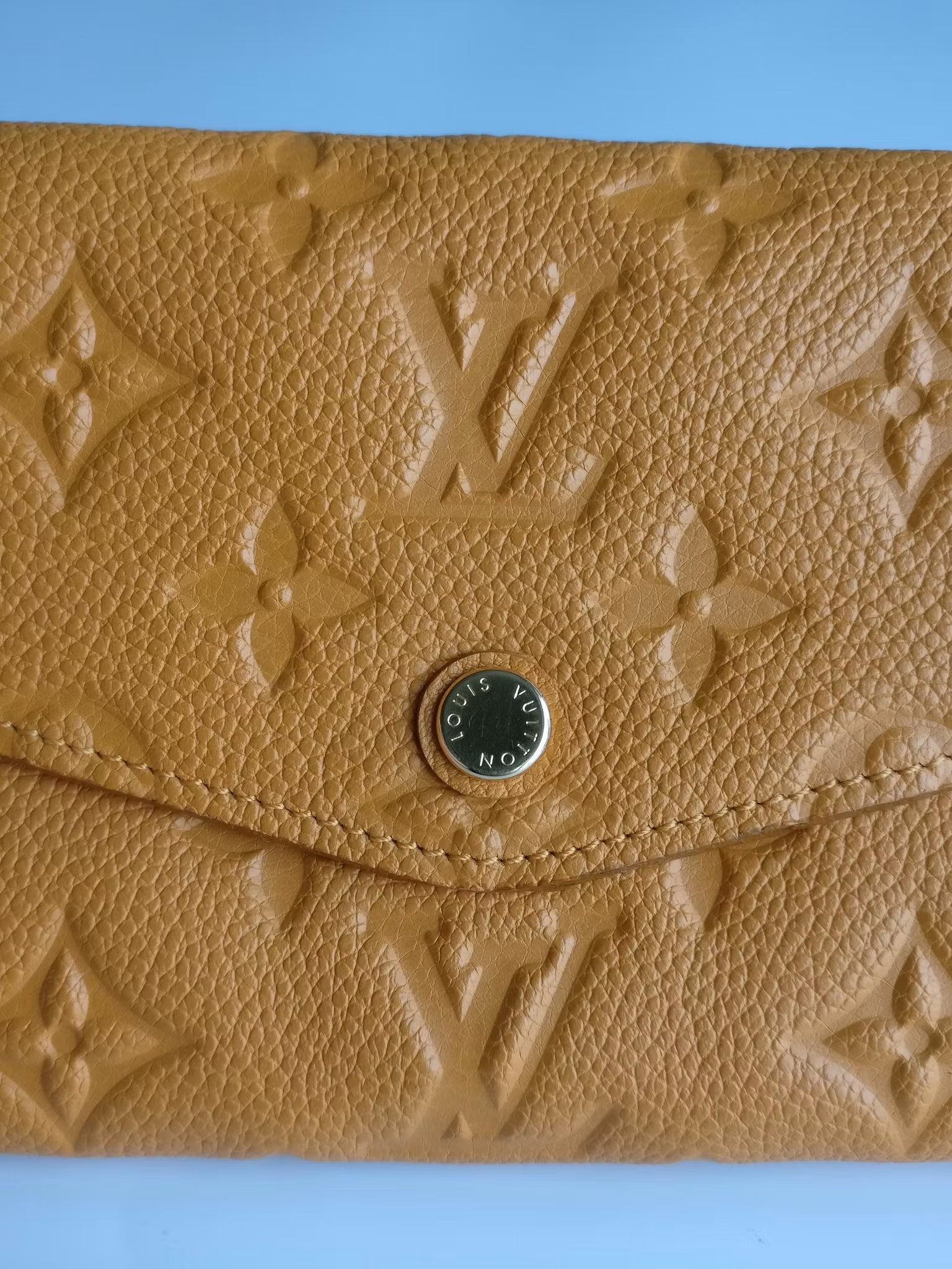Louis Vuitton Empreinte Portefeuille Curieuse wallet