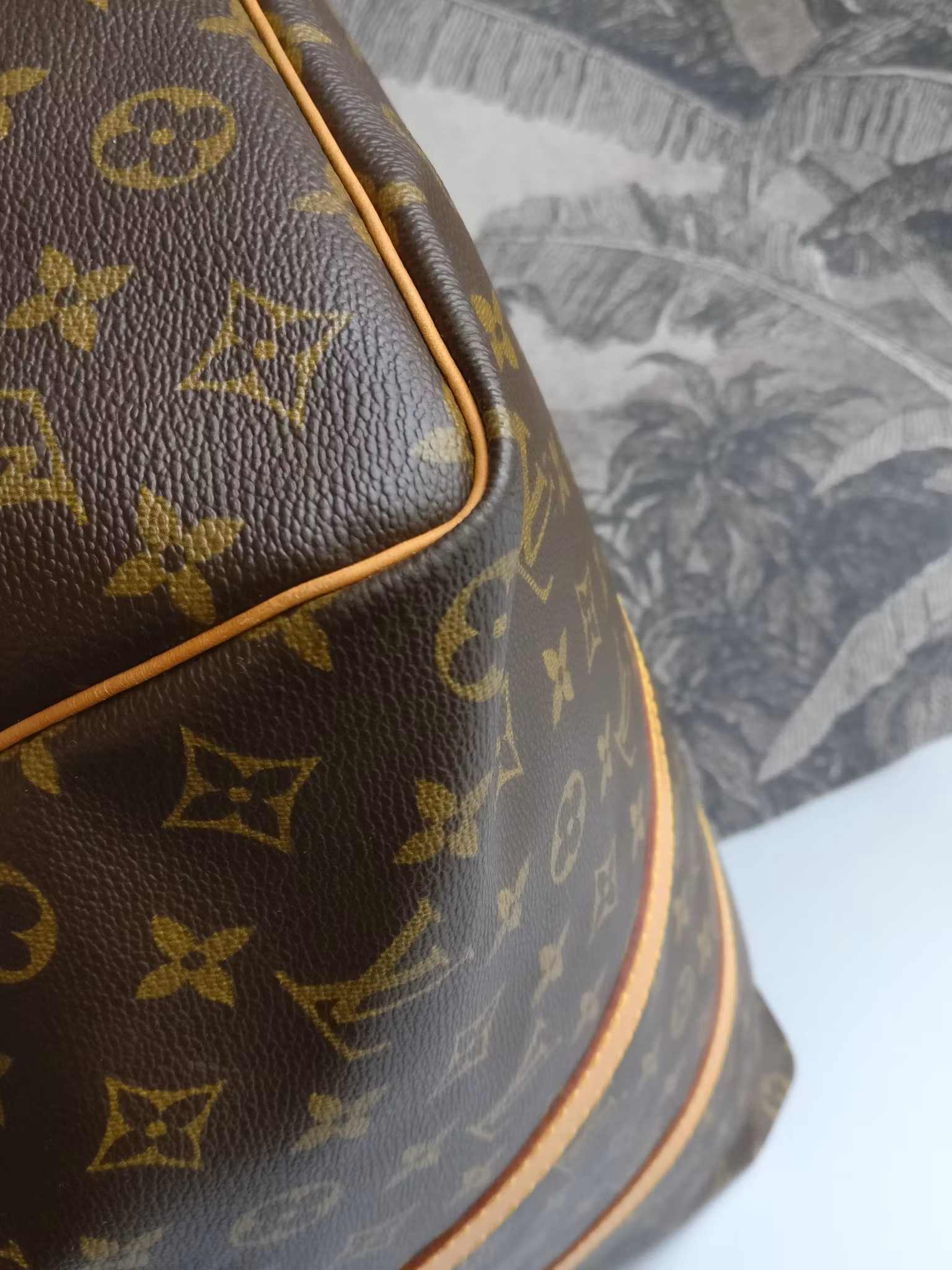 Louis Vuitton Keepall 50