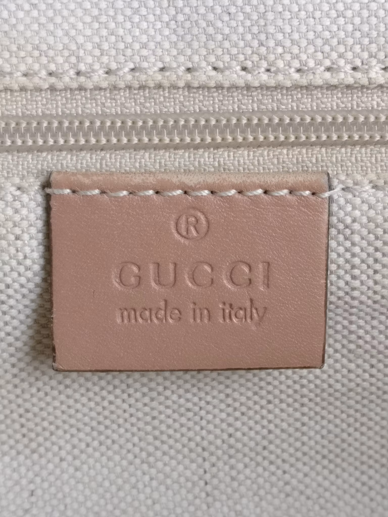 Gucci Diamante Sukey shoulder bag