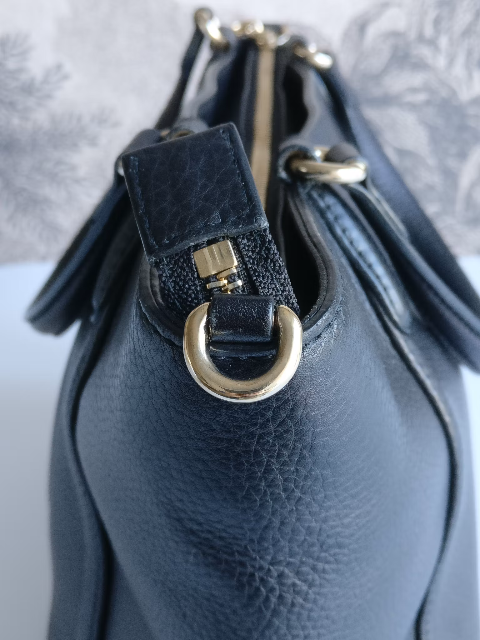 Gucci Soho top handle crossbody
