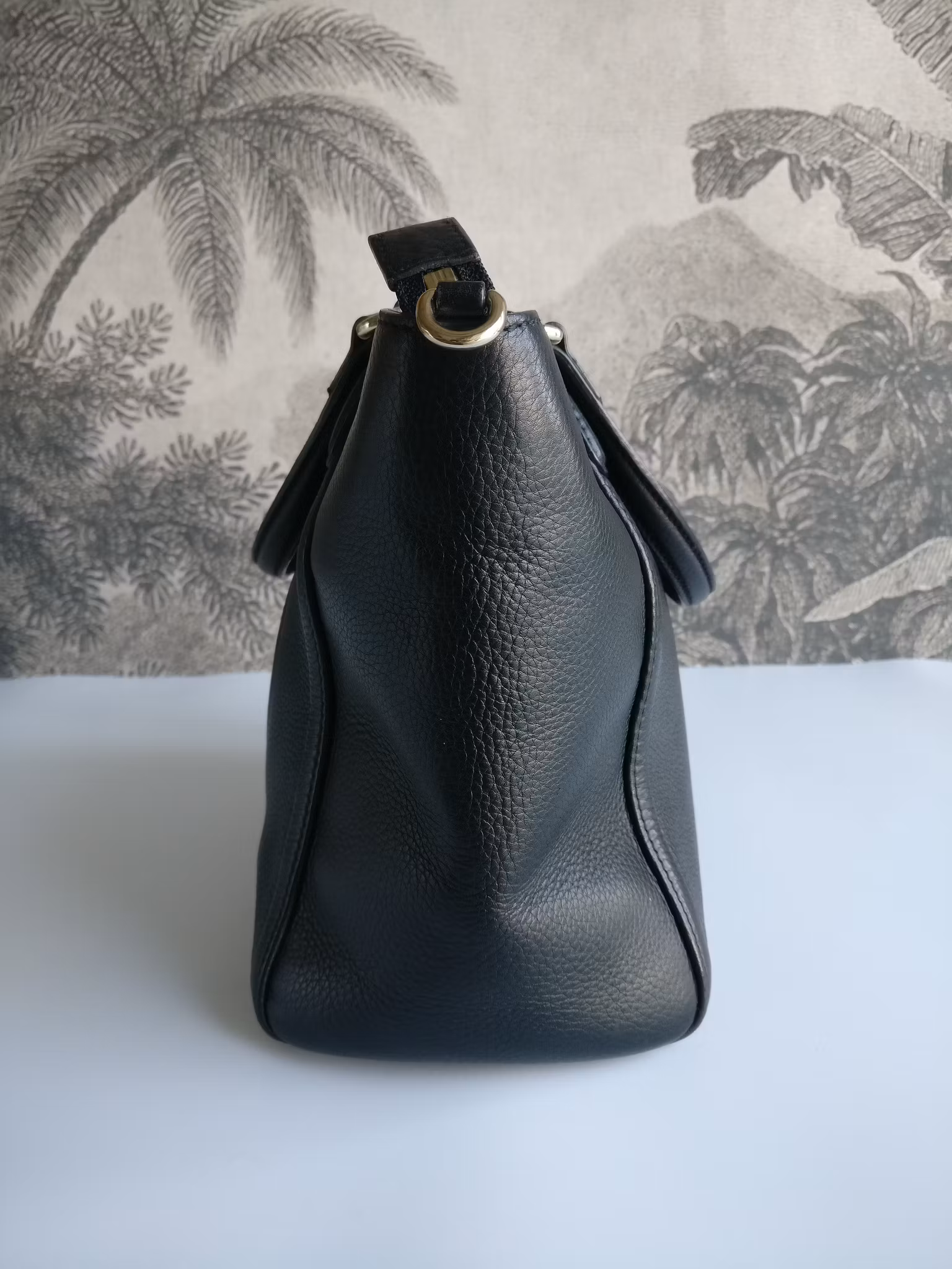 Gucci Soho top handle crossbody