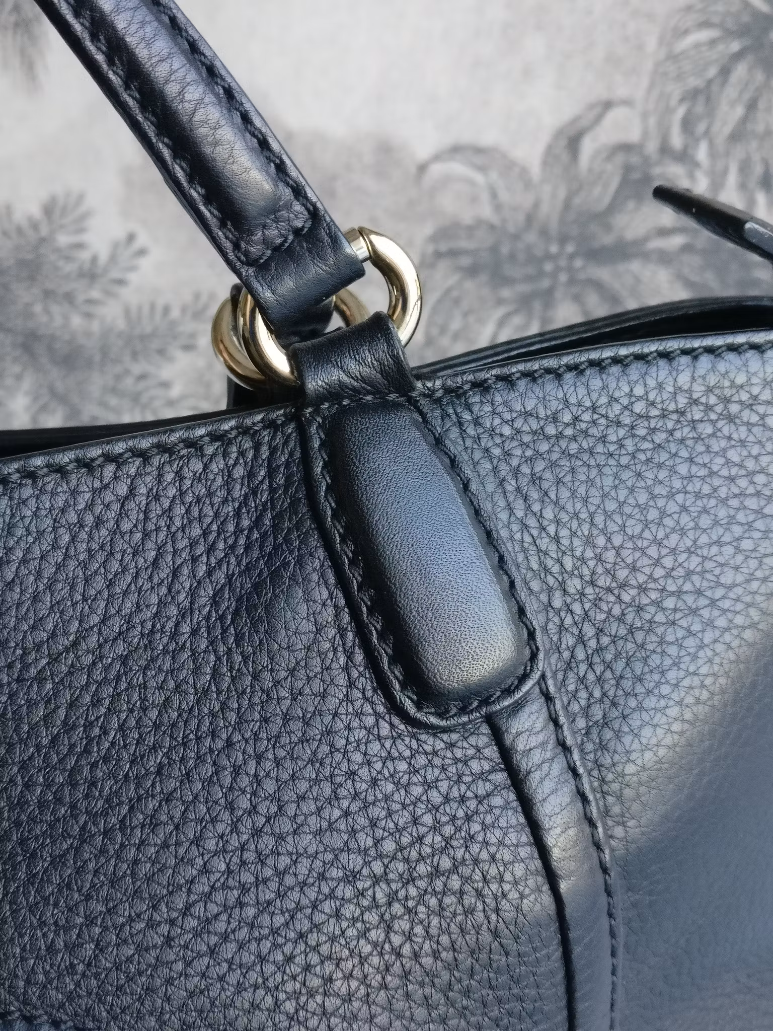 Gucci Soho top handle crossbody