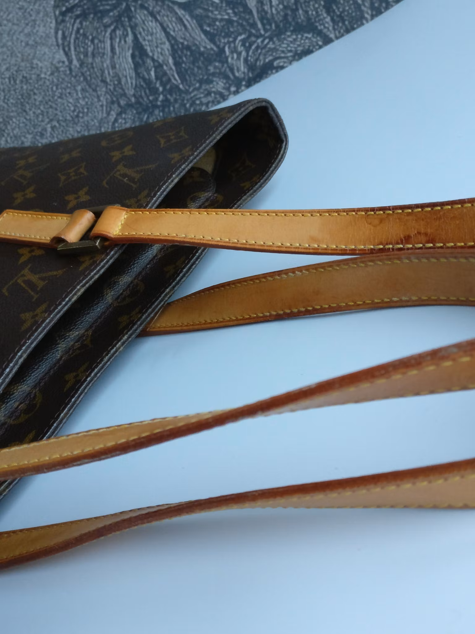 Louis Vuitton Luco shoulder bag