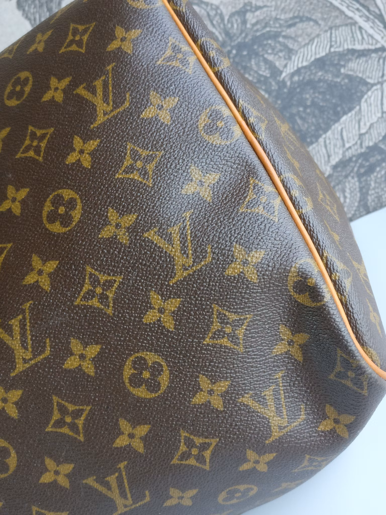 Louis Vuitton Keepall 55