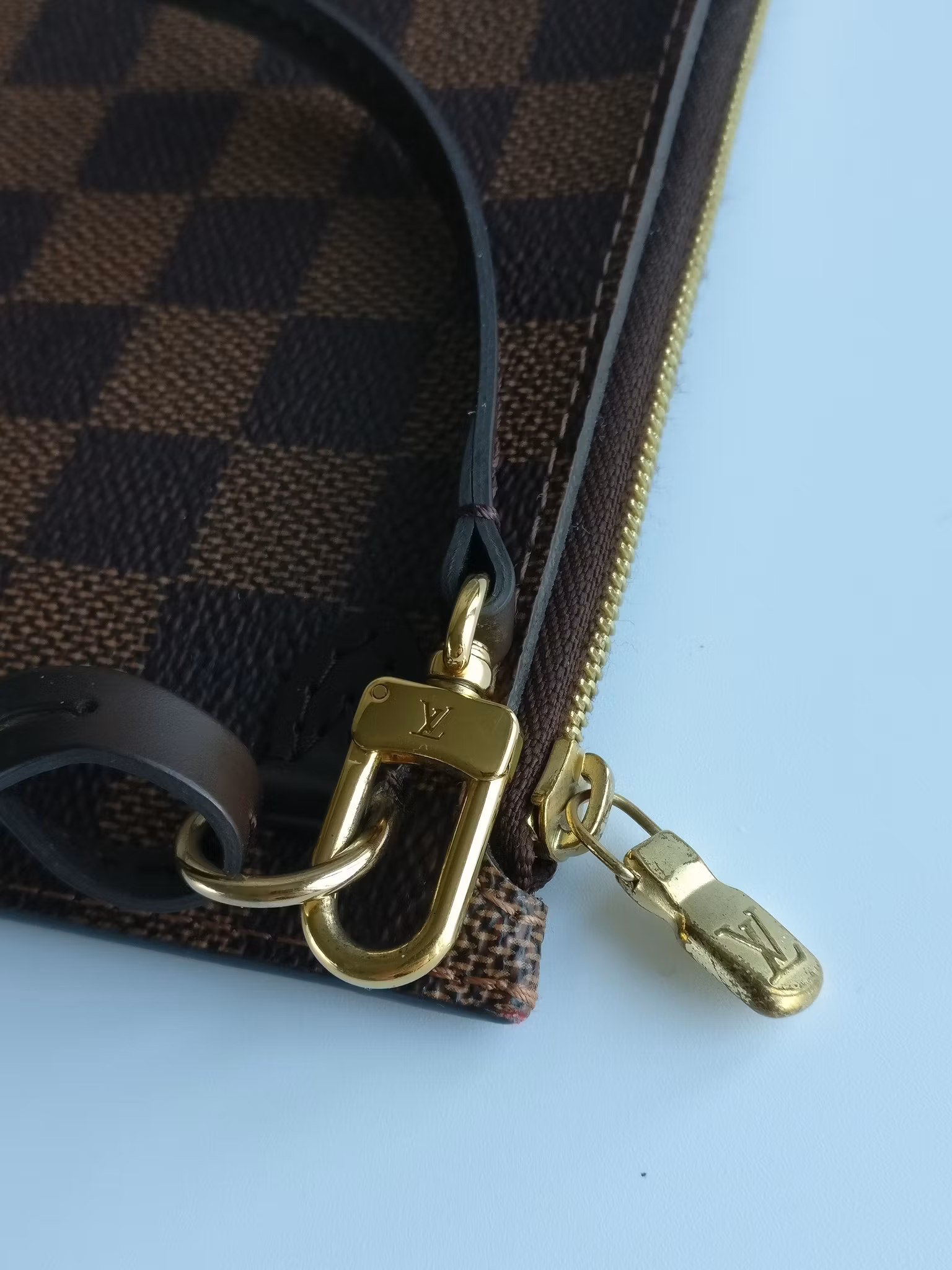 Neverfull MM pochette damier ebene