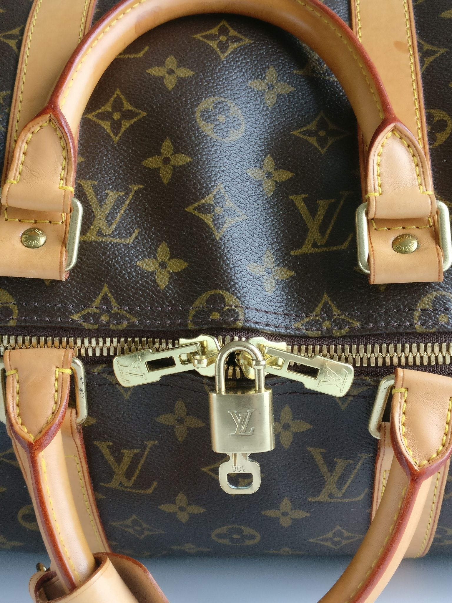Louis Vuitton Keepall 50
