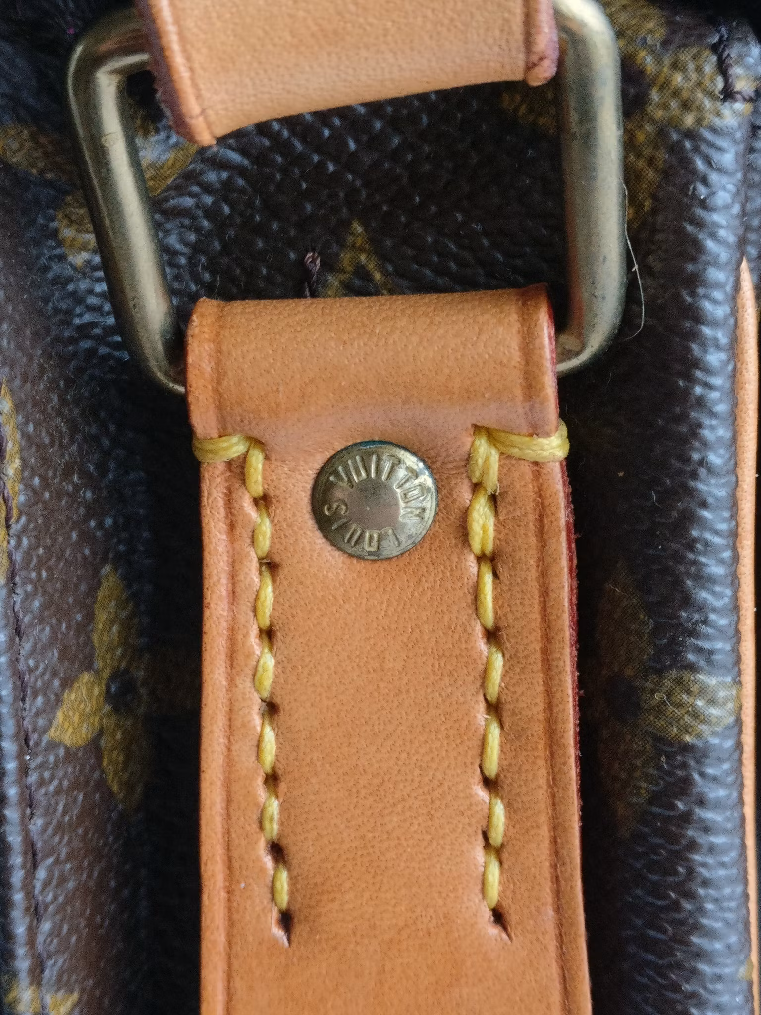 Louis Vuitton Cartouchiere MM