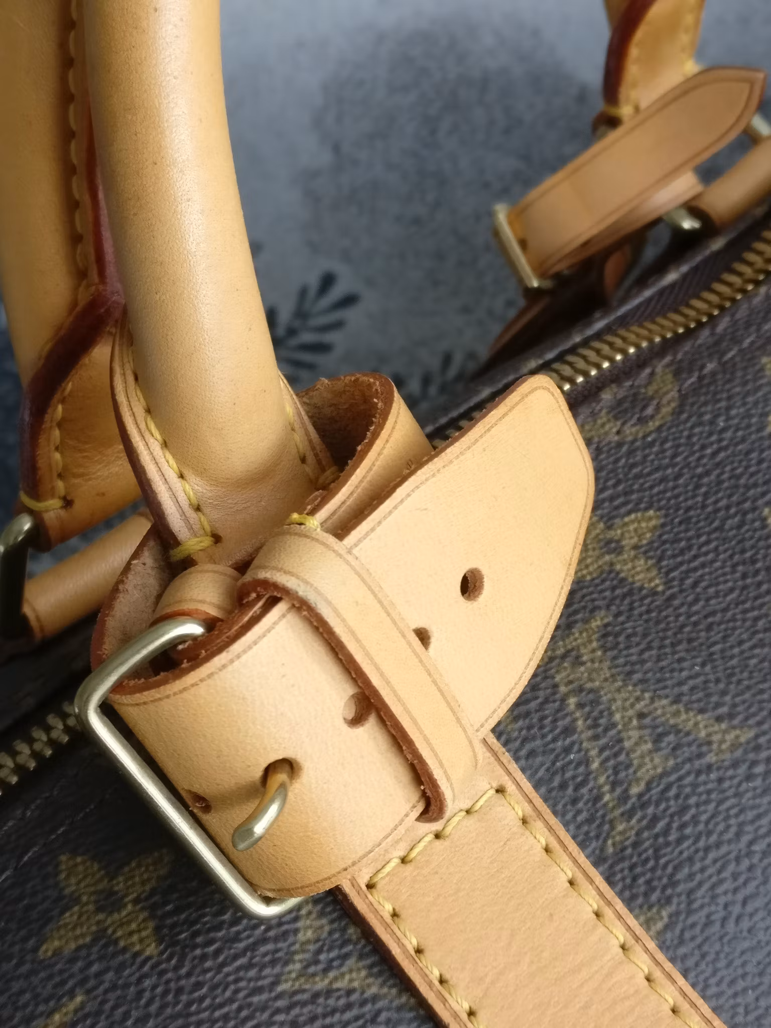 Louis Vuitton Keepall 50