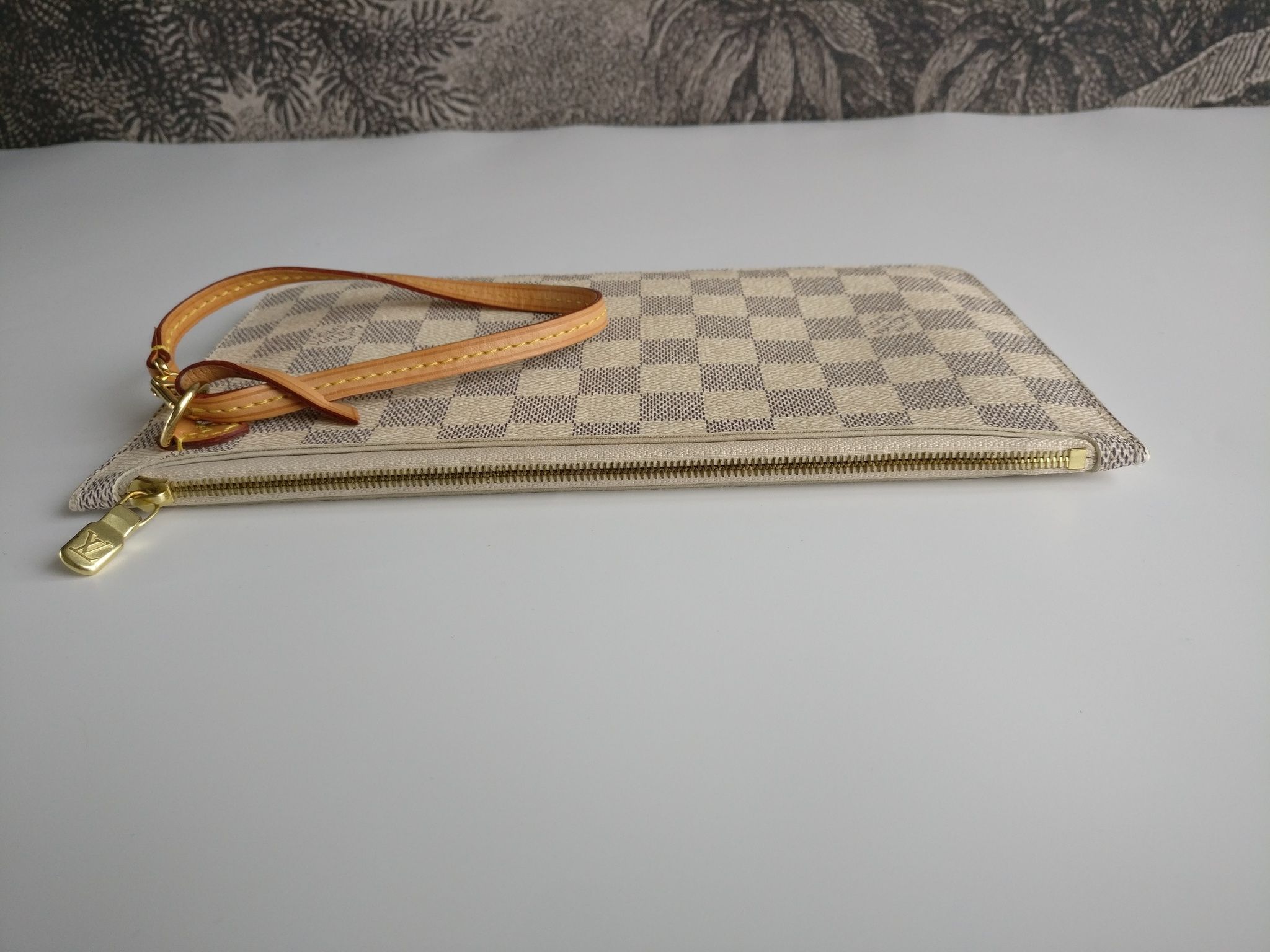Louis Vuitton Neverfull MM pochette azur