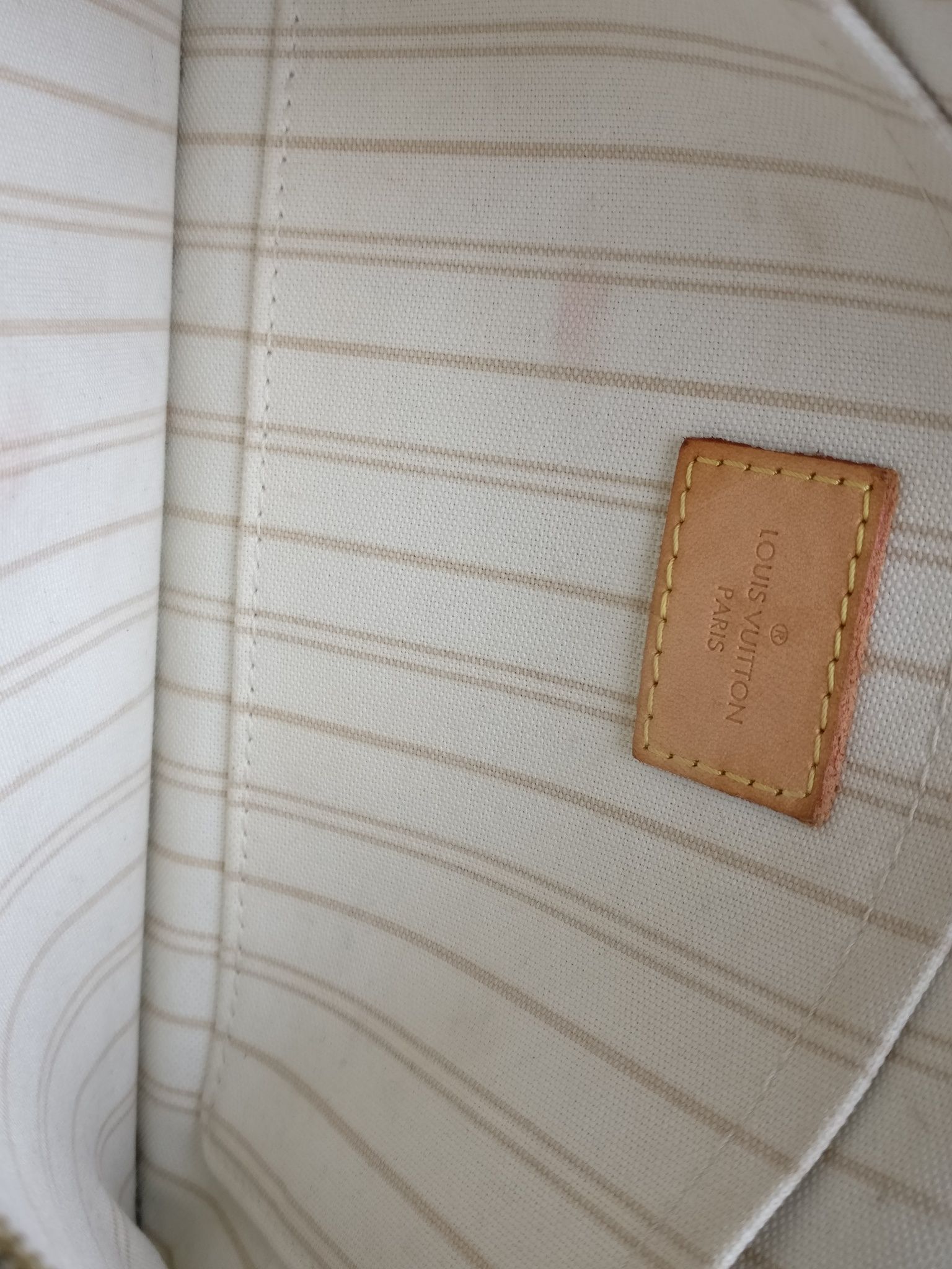 Louis Vuitton Neverfull MM pochette azur