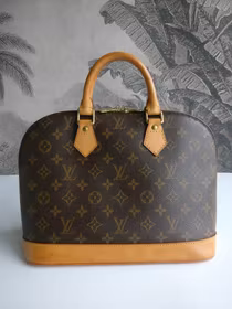 Louis Vuitton Alma PM