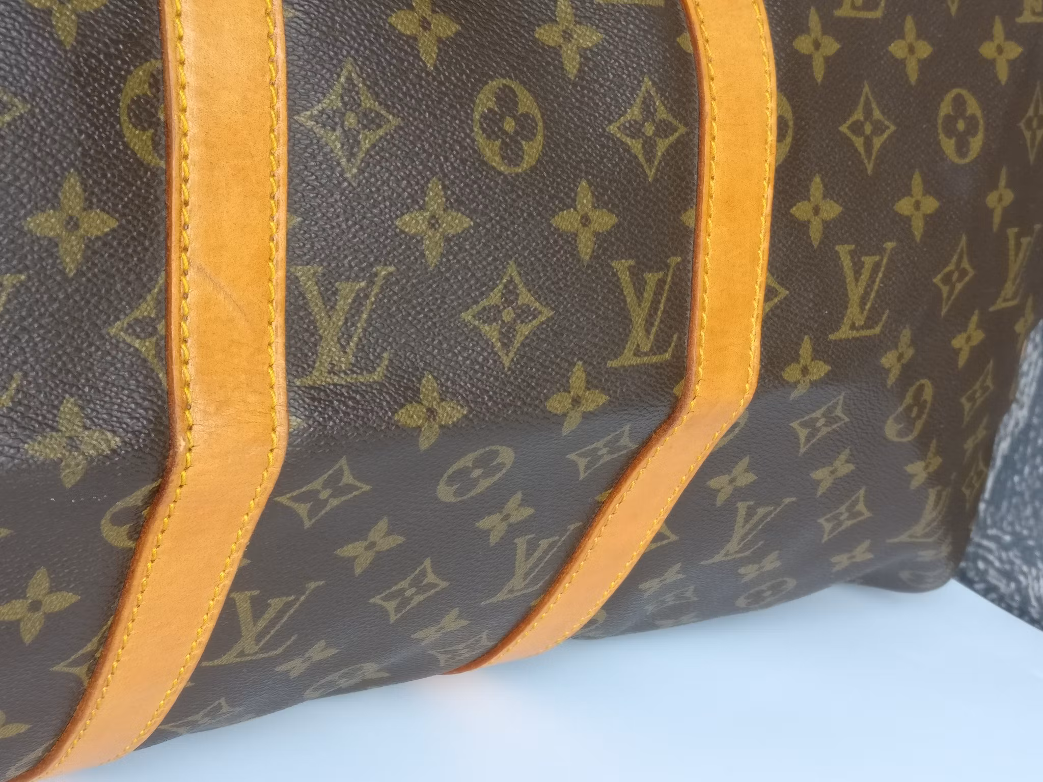 Louis Vuitton Keepall 50