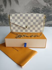 Louis Vuitton Pochette Felicie