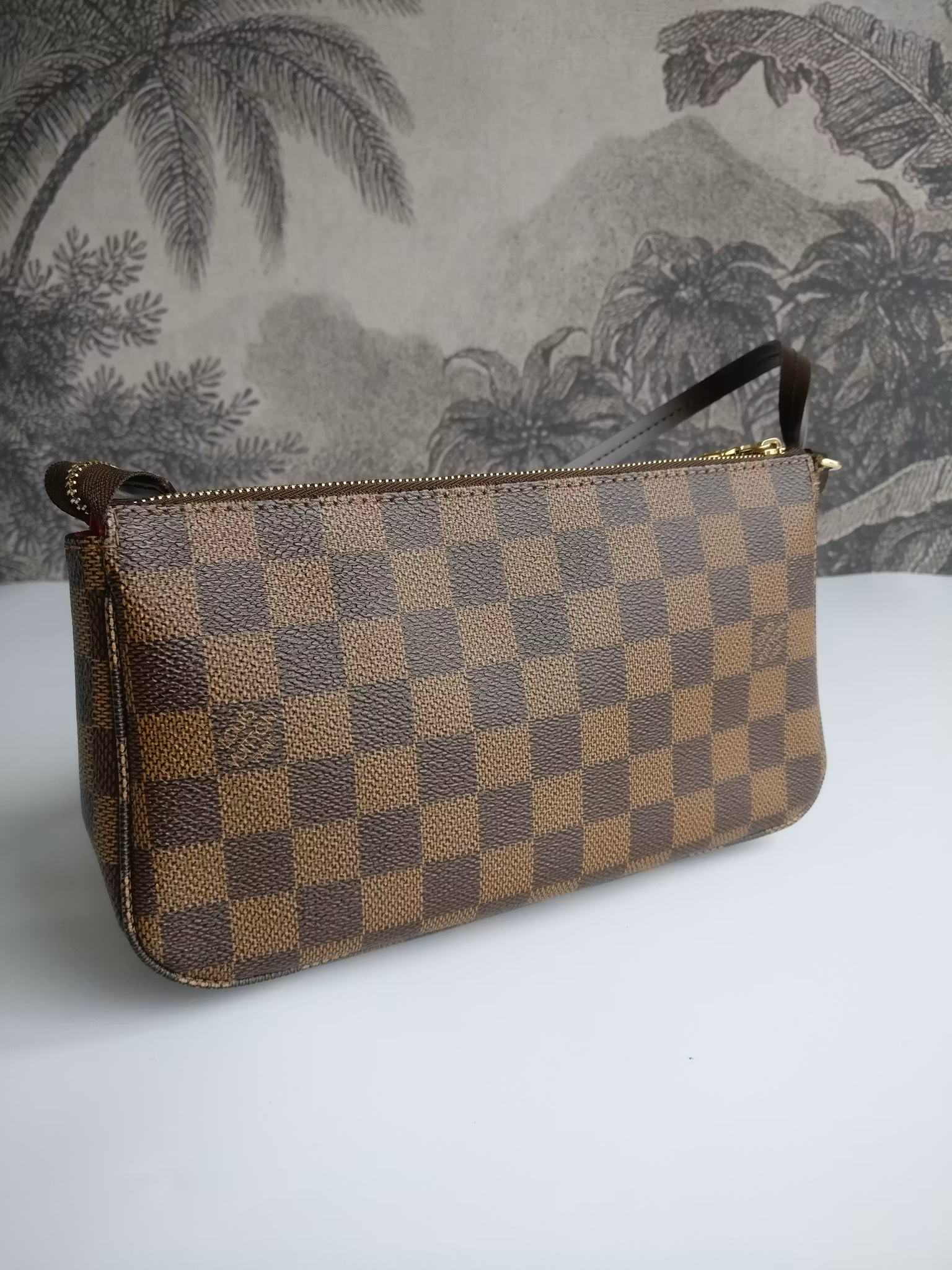 Louis Vuitton Pochette Accessoires damier ebene