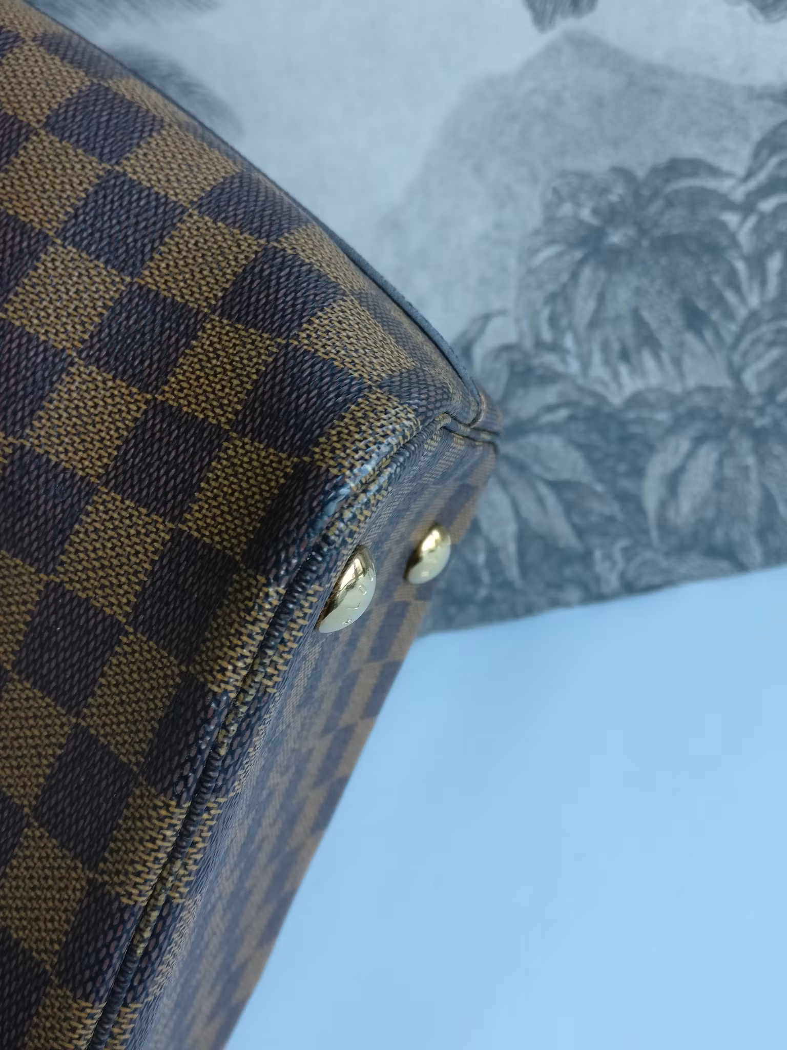 Louis Vuitton Belmont Tote Damier Ebene
