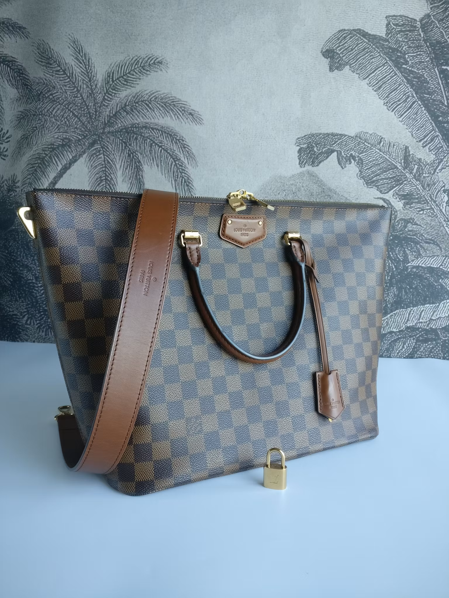 Louis Vuitton Belmont Tote Damier Ebene