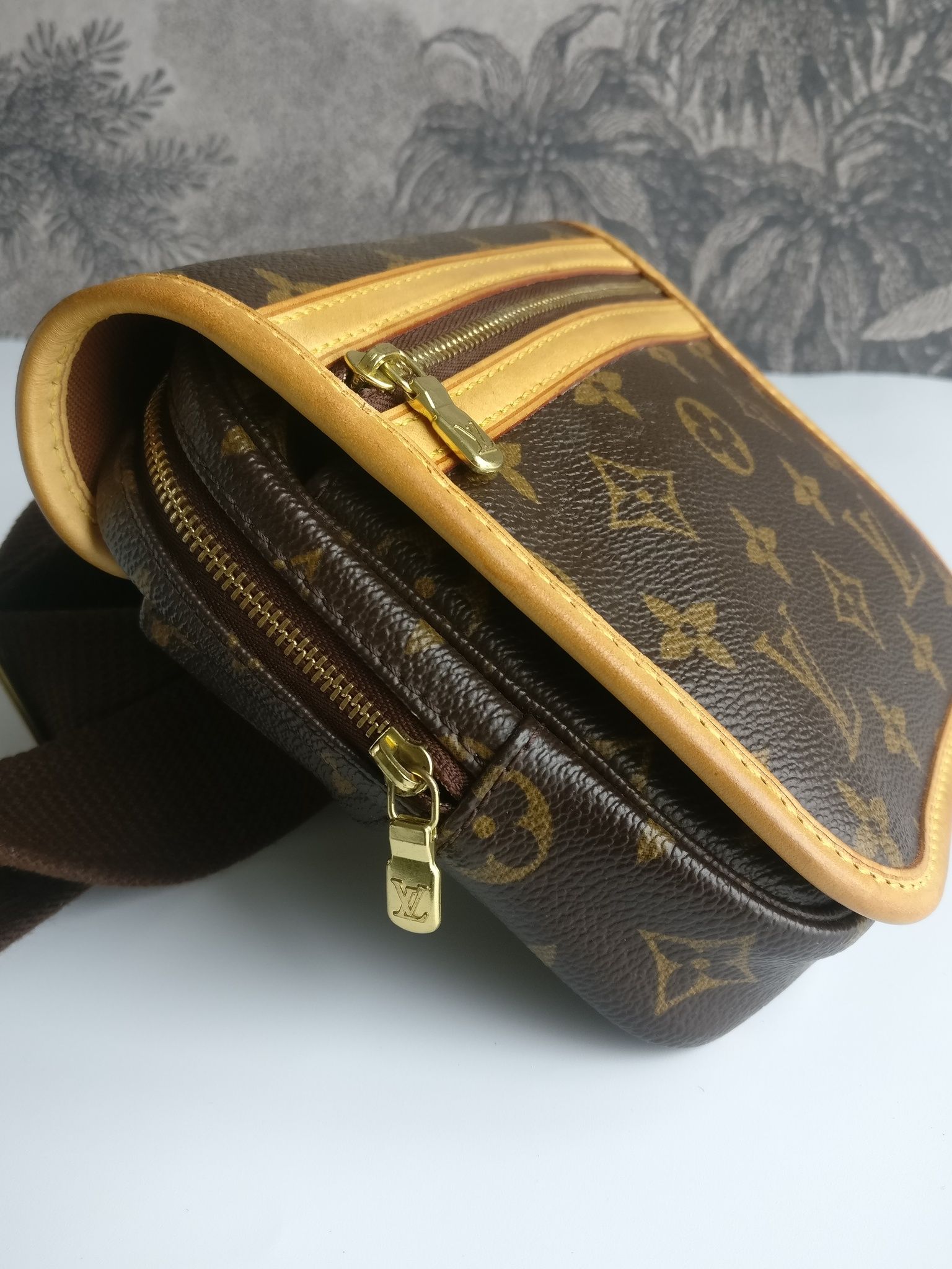 Louis Vuitton Bosphore Beltbag/Bumbag