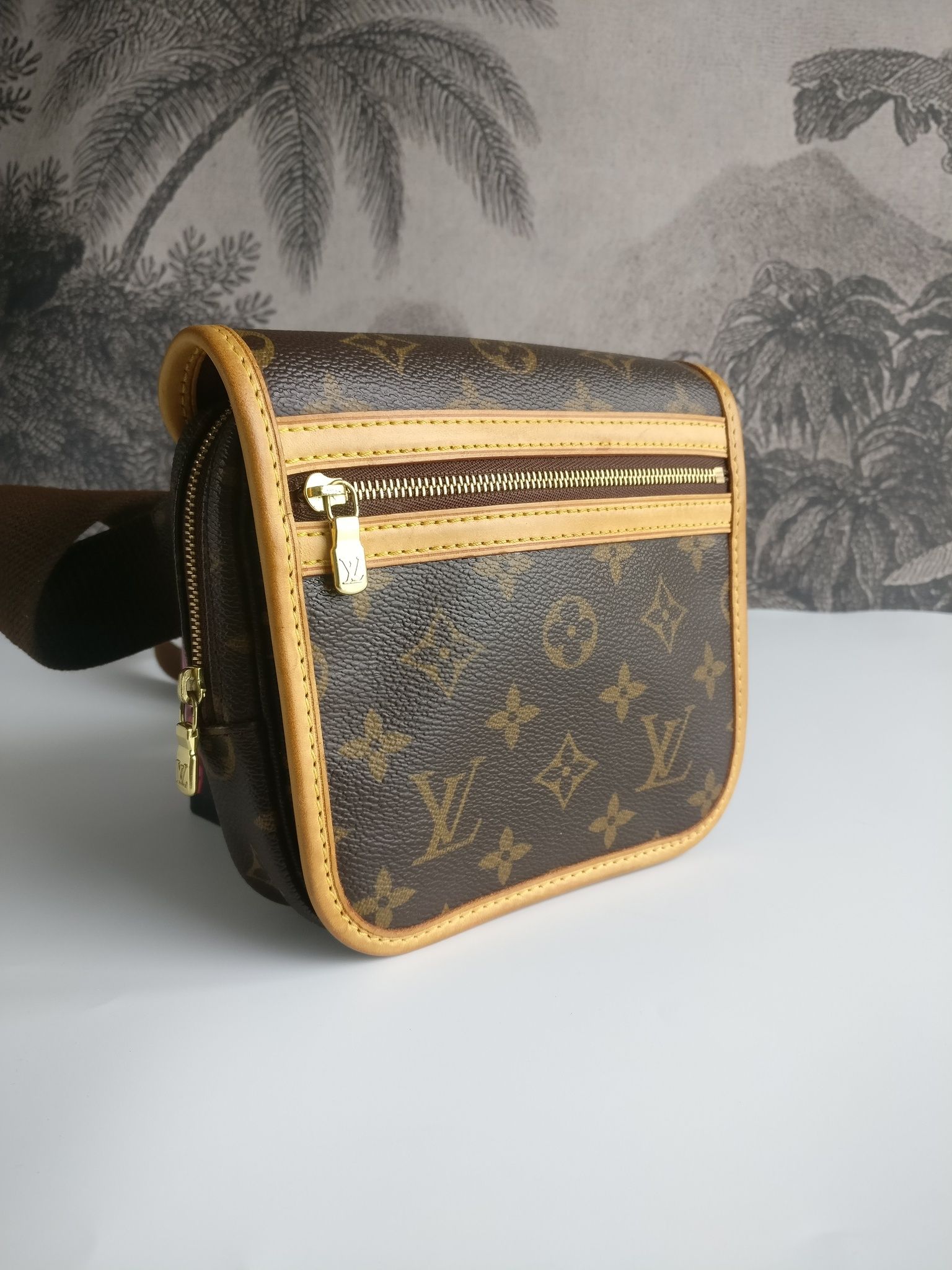 Louis Vuitton Bosphore Beltbag/Bumbag