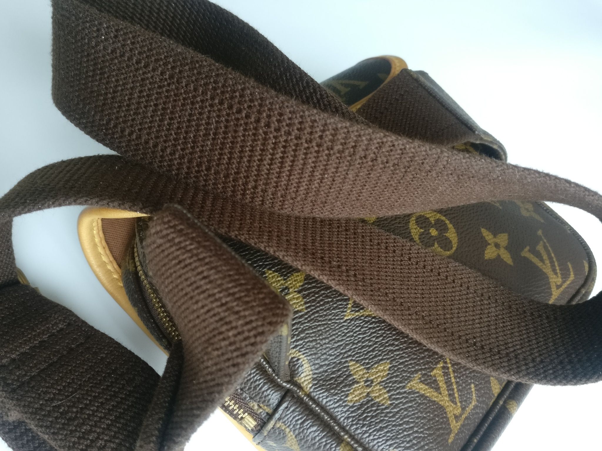 Louis Vuitton Bosphore Beltbag/Bumbag