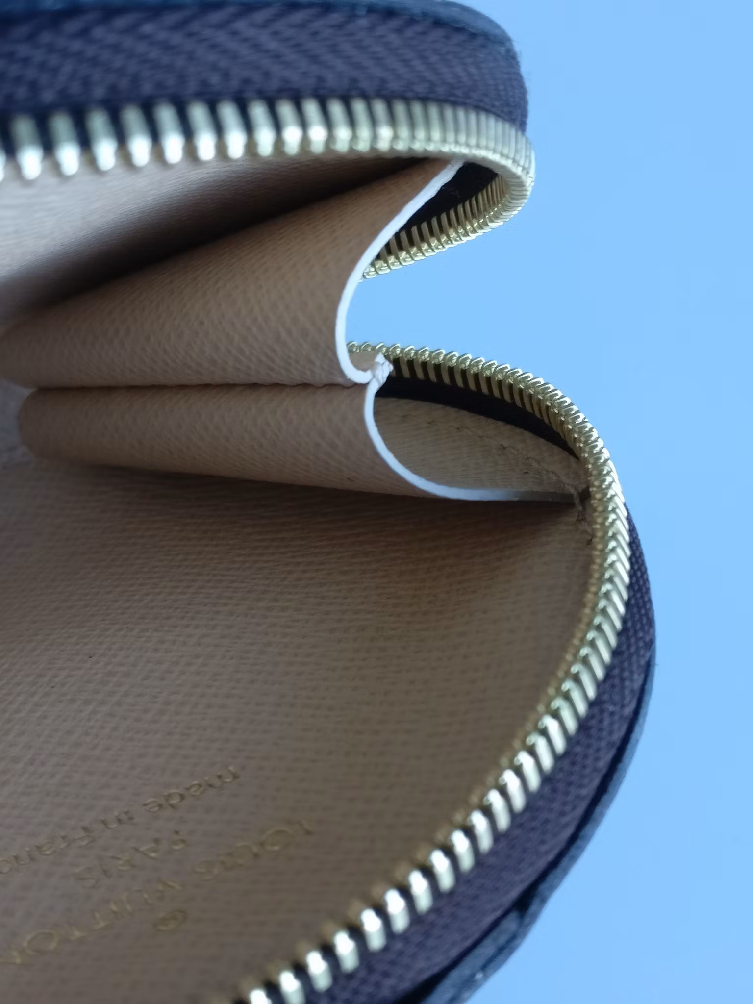 Louis Vuitton Multi Pochette round coin purse