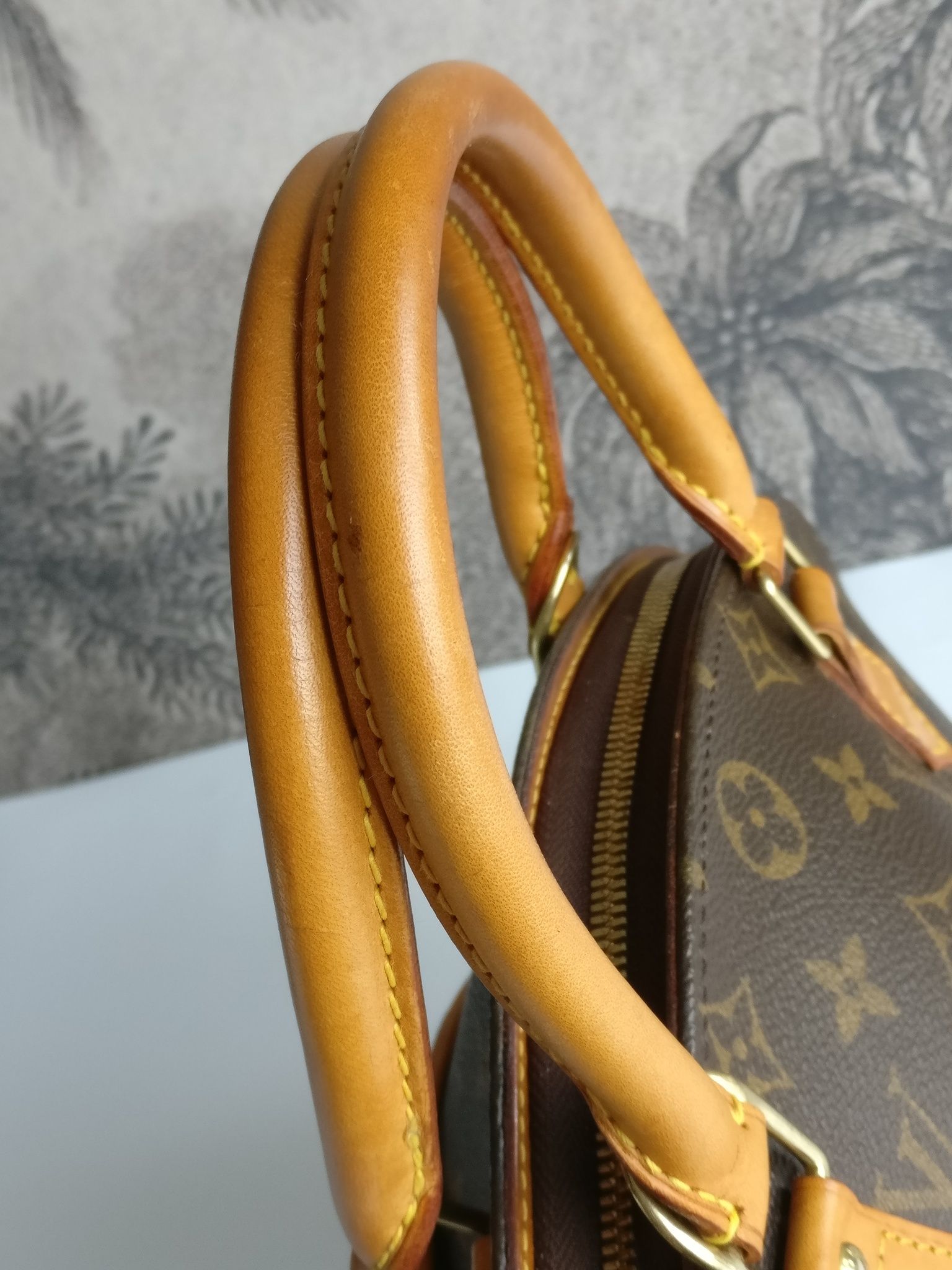 Louis Vuitton Ellipse MM