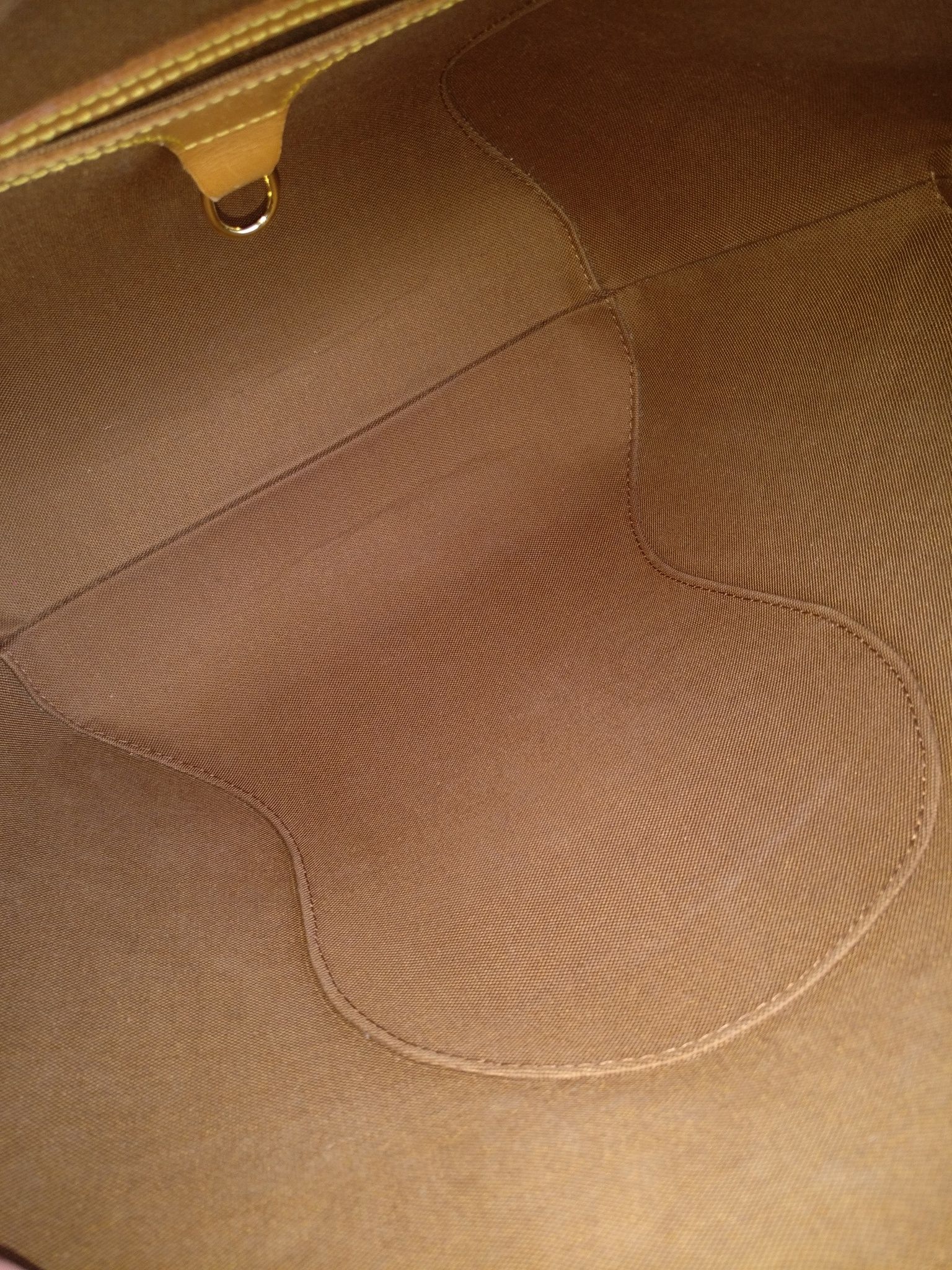 Louis Vuitton Ellipse MM