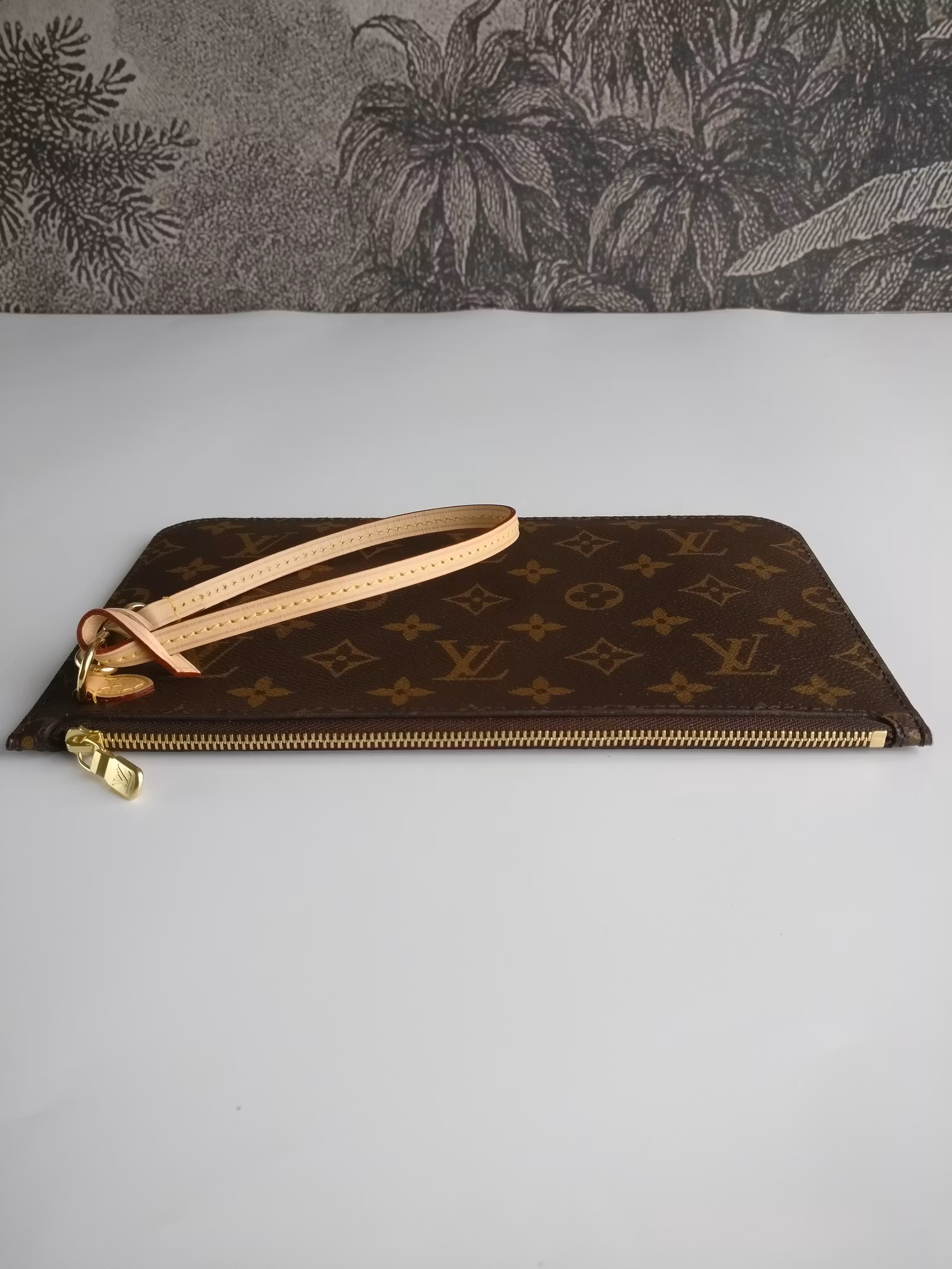 Louis Vuitton Neverfull MM pochette monogram