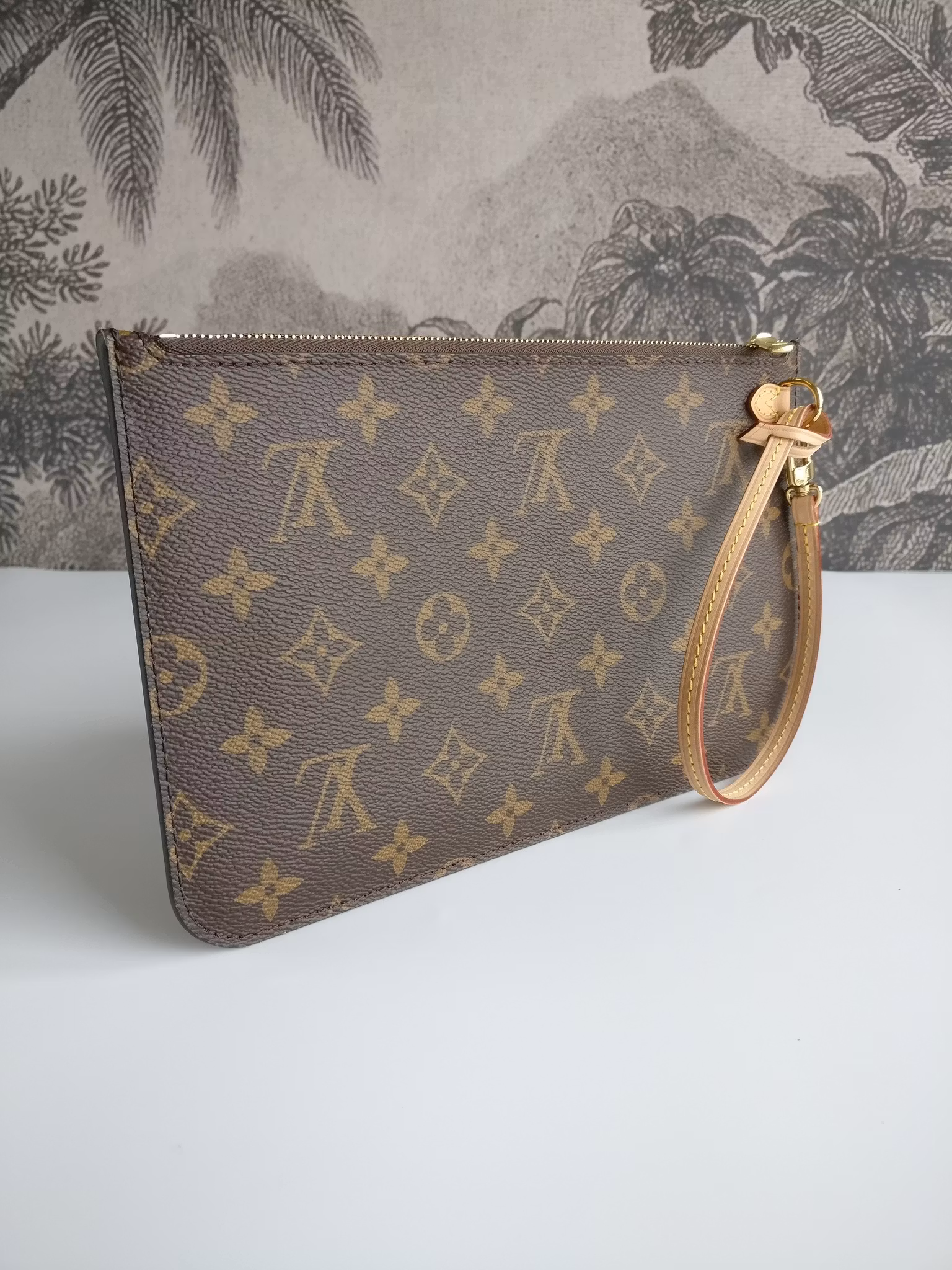 Louis Vuitton Neverfull MM pochette monogram