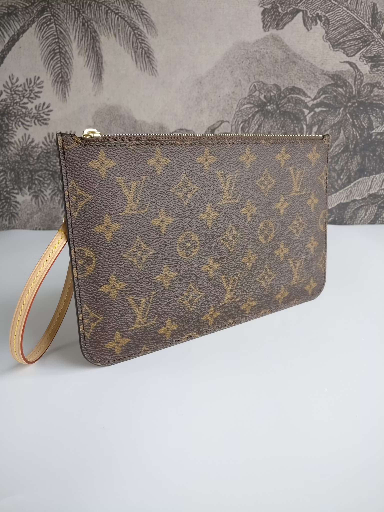 Louis Vuitton Neverfull MM pochette monogram